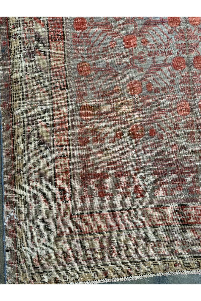 Antiker Samarkand-Teppich des 19. Jahrhunderts 10,11