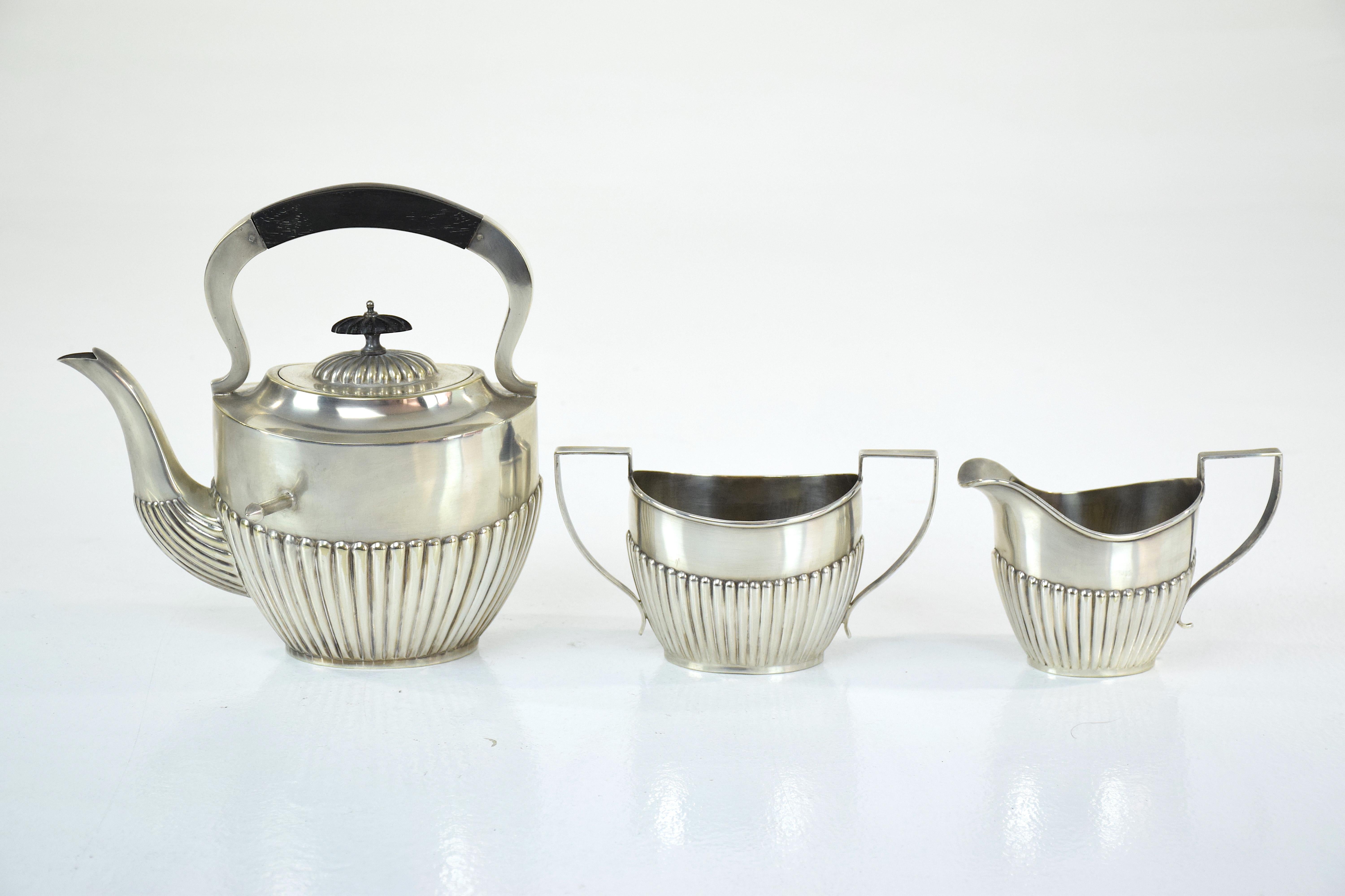 Samovar du 19ème siècle par Kayser Ellison de Sheffield 1