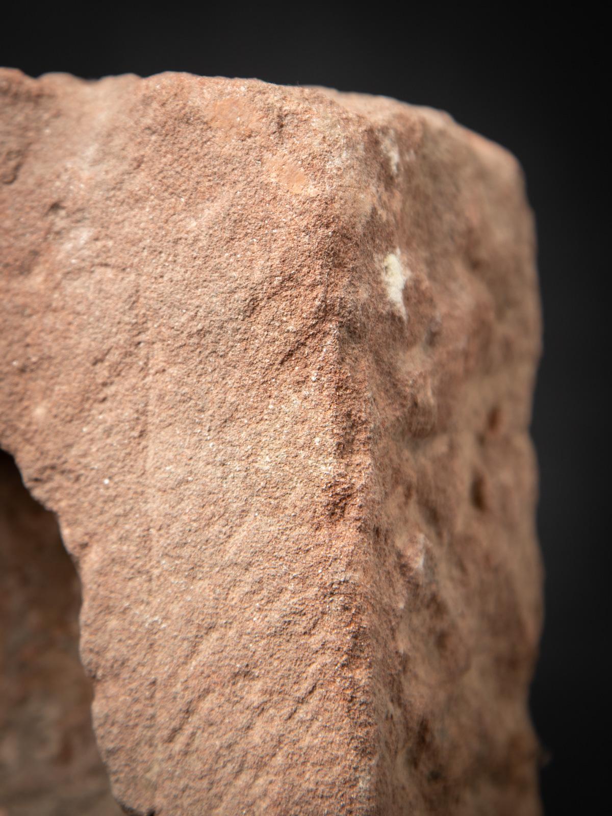 19th century Antique sandstone Indian temple from India For Sale 10