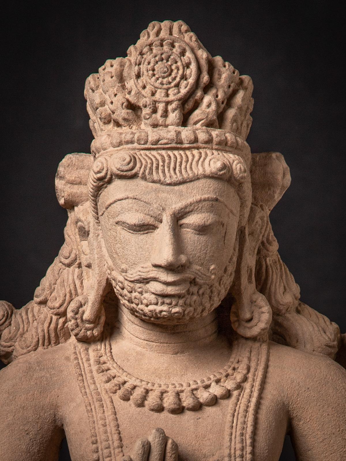 19th century antique sandstone statue of the god Kuber from India For Sale 5