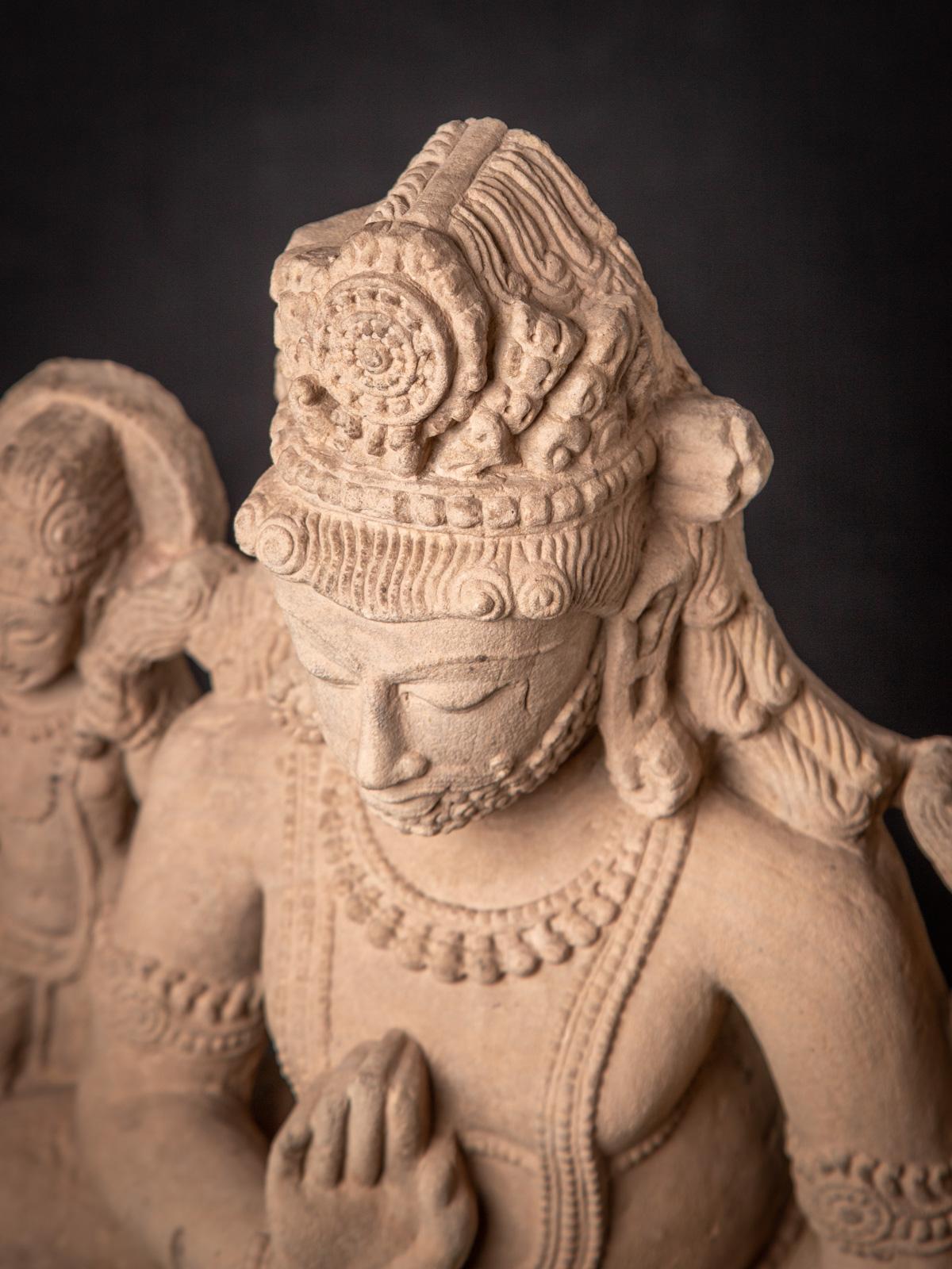 19th century antique sandstone statue of the god Kuber from India For Sale 8