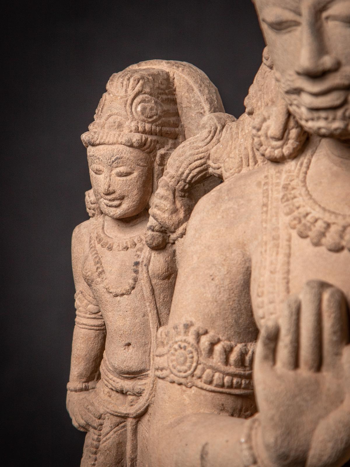Antike Sandsteinstatue des Gottes Kuber aus Indien aus dem 19. Jahrhundert im Angebot 12
