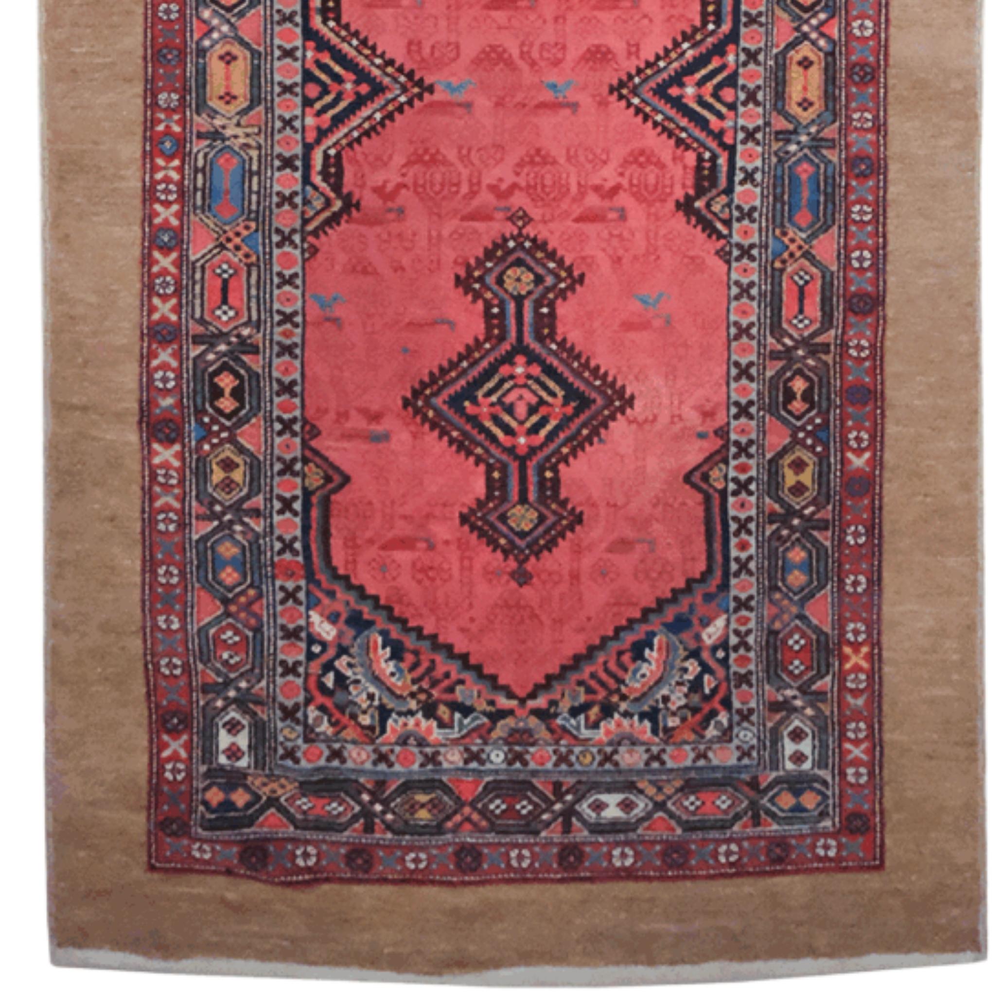 19th Century Antique Sarab Runner In Good Condition For Sale In Sultanahmet, 34