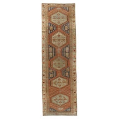 Tapis de couloir persan ancien Serab du 19ème siècle 