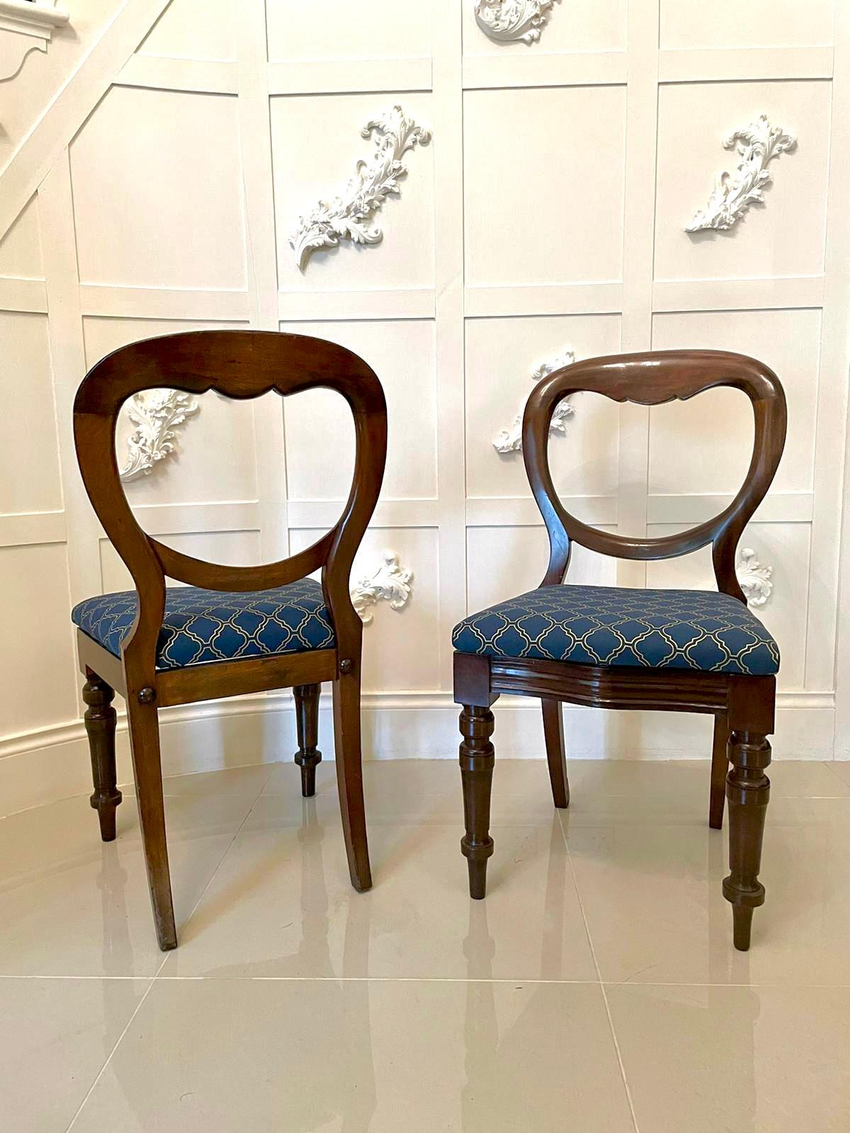 Ensemble ancien de six chaises de salle à manger victoriennes du 19ème siècle en acajou à dossier en forme de ballon en vente 1