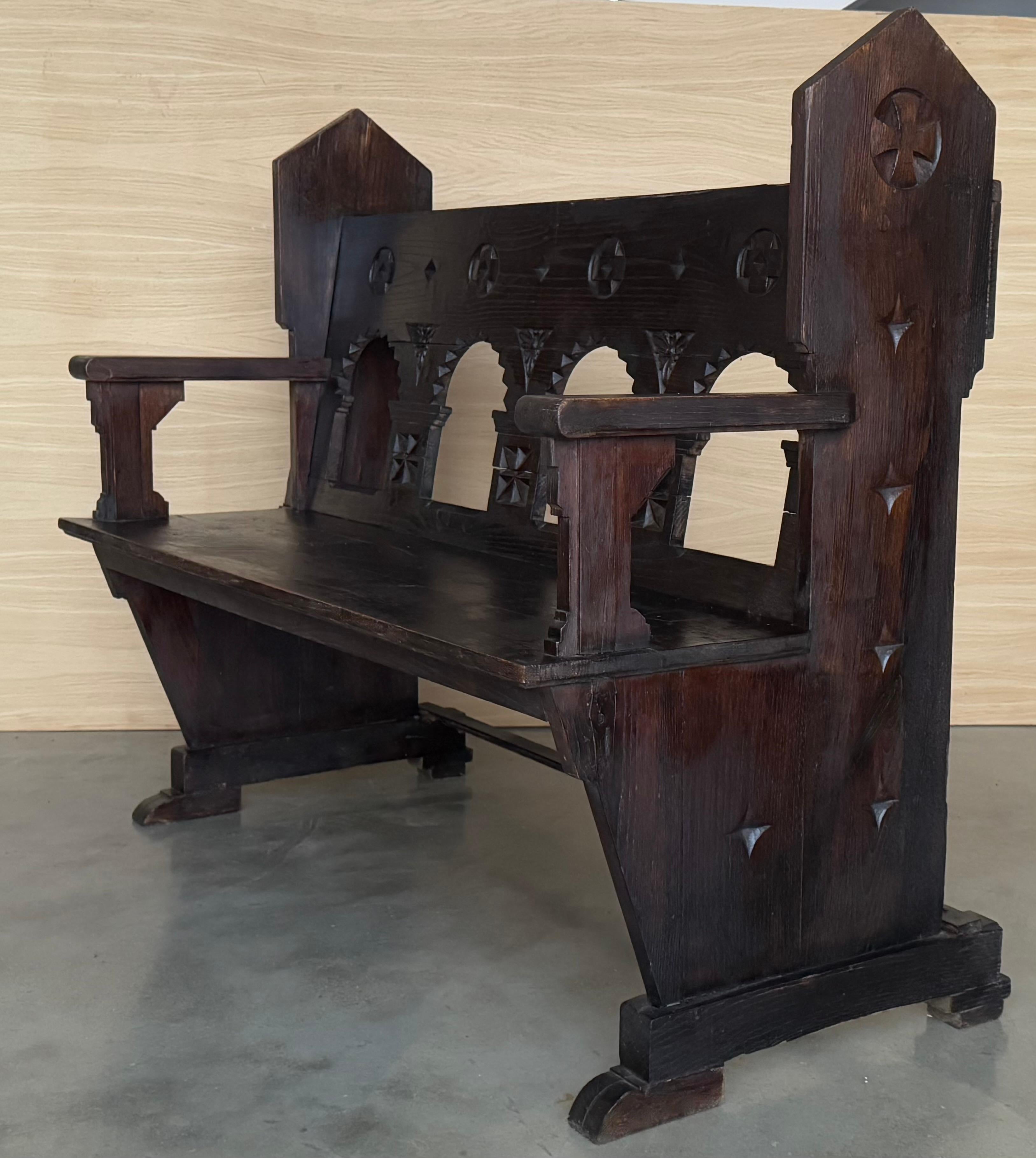 19th Century Antique Solid Oak Church bench in Gothic style with storage In Good Condition For Sale In Miami, FL