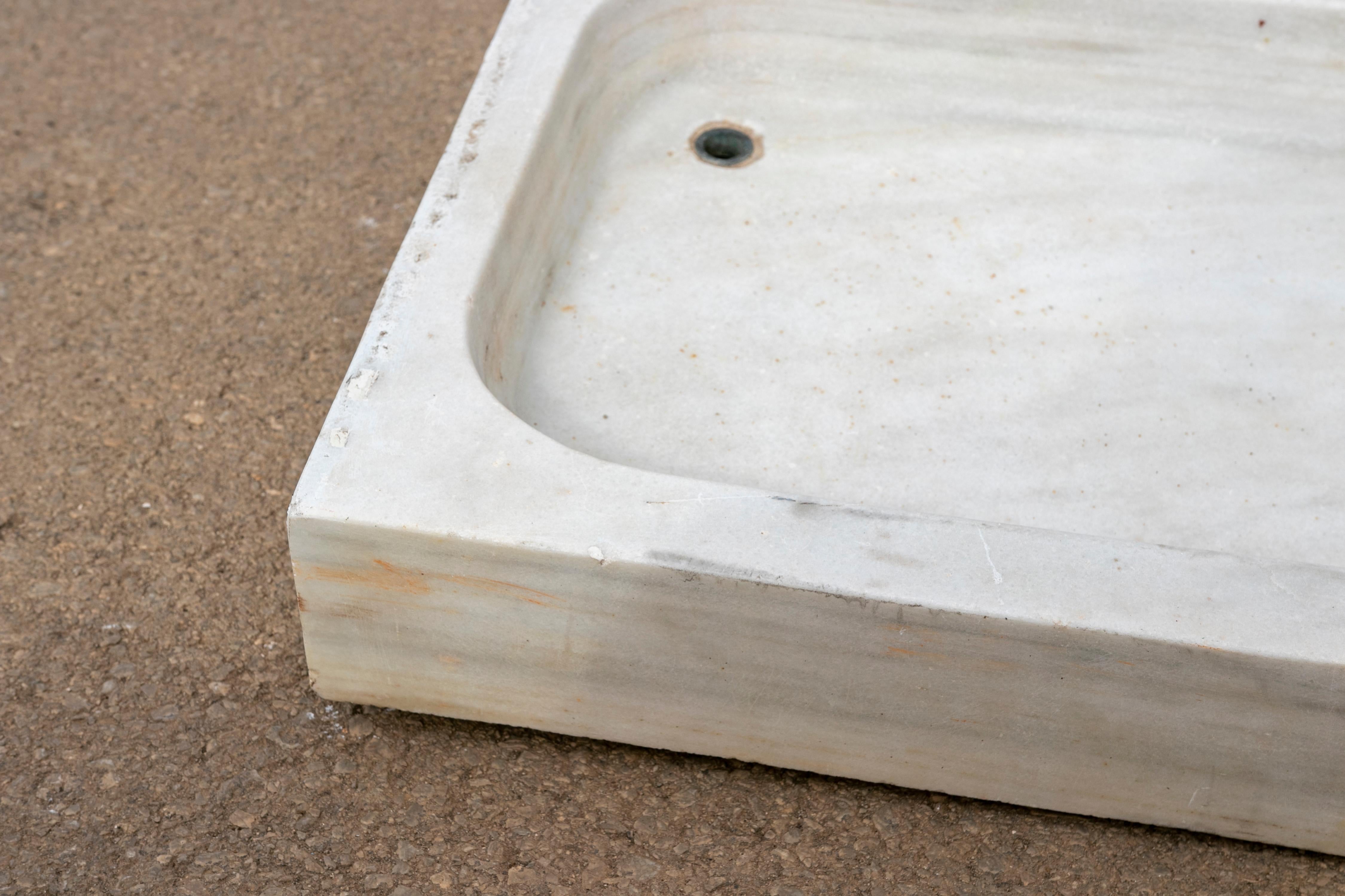 Mid-19th Century 19th Century Antique Spanish White Marble Sink For Sale