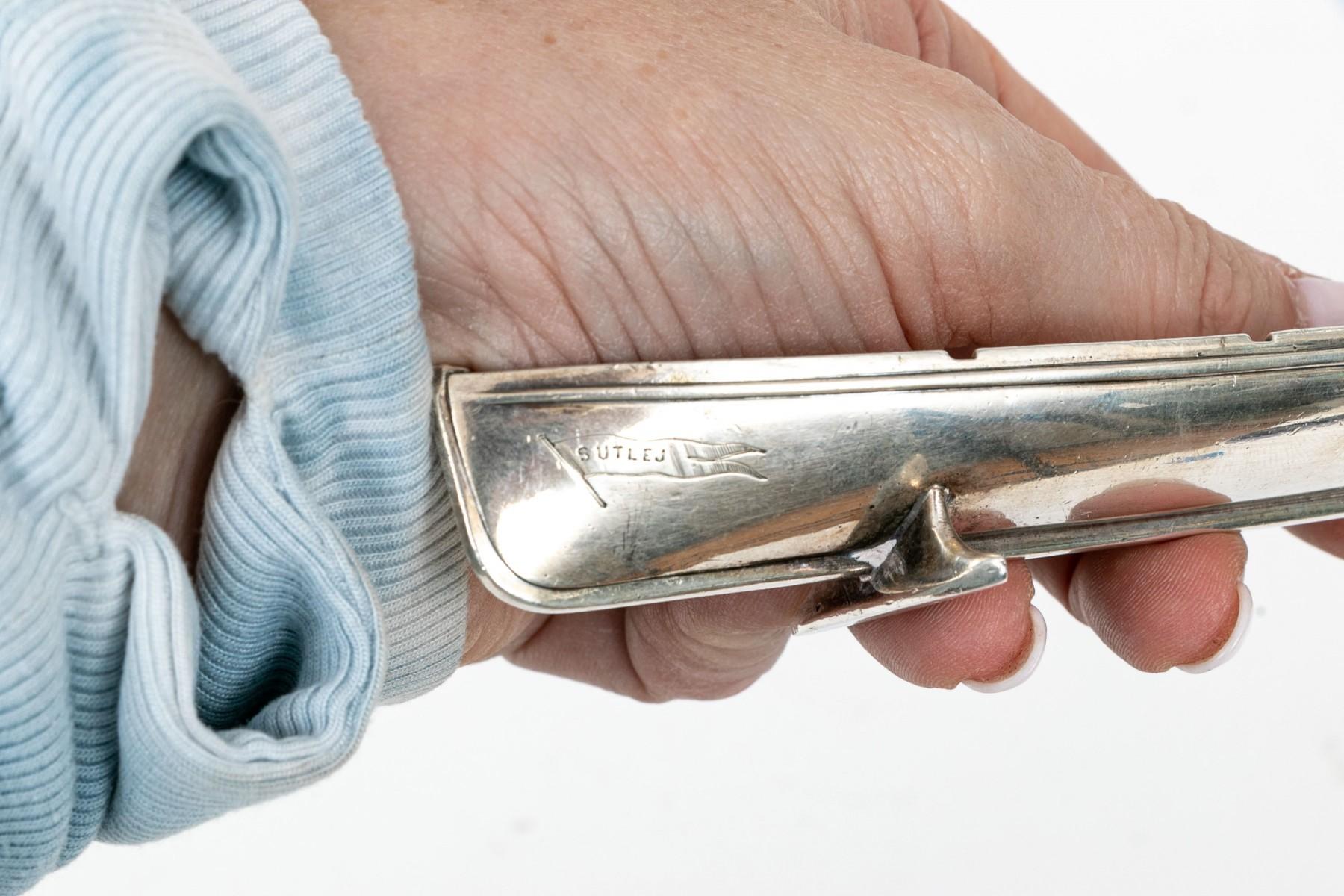 19th Century Antique Sterling Silver Diminutive Lifeboat, By Robert Garrard II  For Sale 11