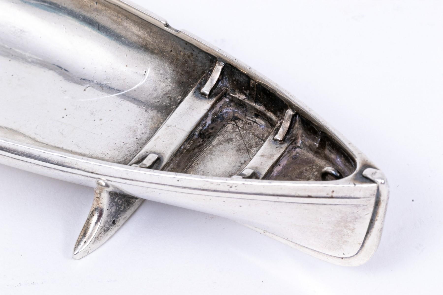 19th Century Antique Sterling Silver Diminutive Lifeboat, By Robert Garrard II  In Good Condition For Sale In Stamford, CT