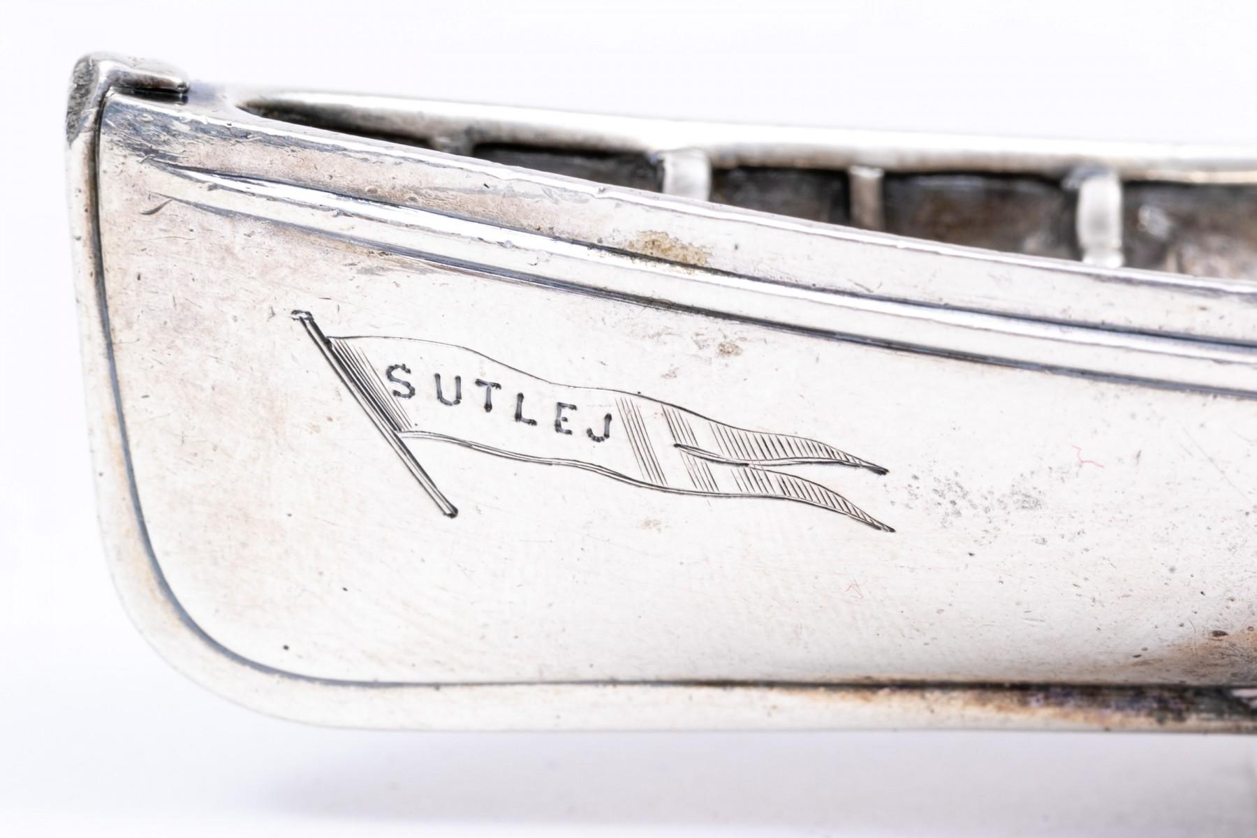 19th Century Antique Sterling Silver Diminutive Lifeboat, By Robert Garrard II  For Sale 5