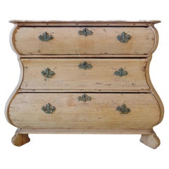 Commodes et coffres à tiroirs