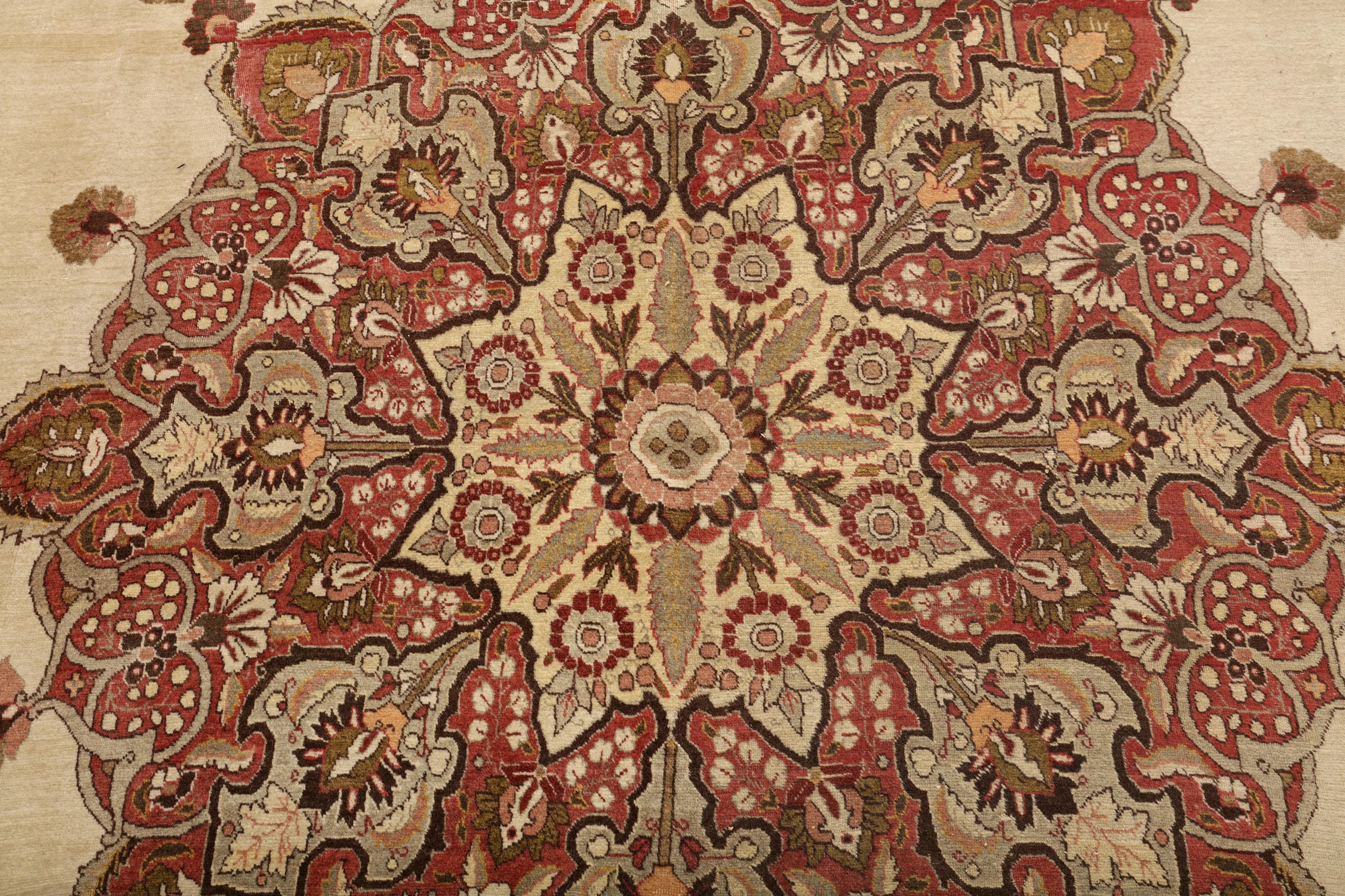 Tapis persan ancien de Tabriz Bon état - En vente à Barueri, SP, BR