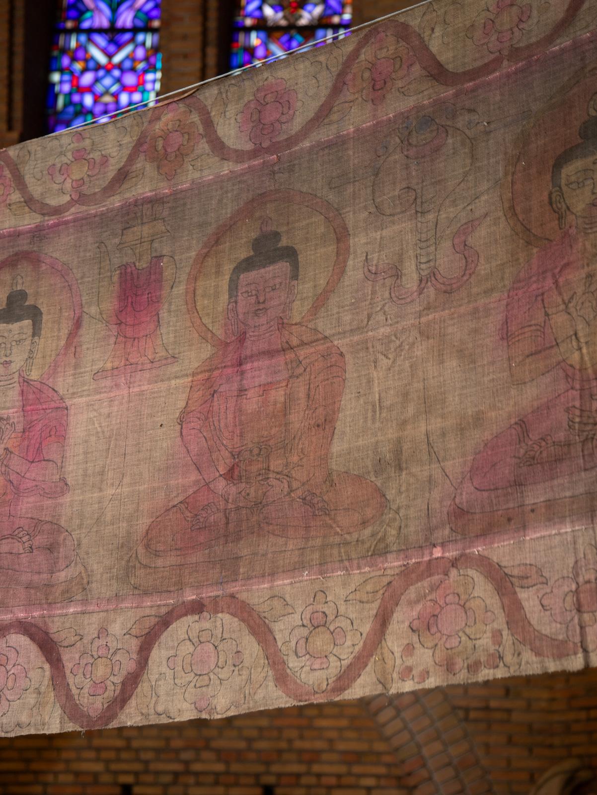 19th century Antique temple cloth with 7 Buddhas from Tibet - OriginalBuddhas For Sale 5