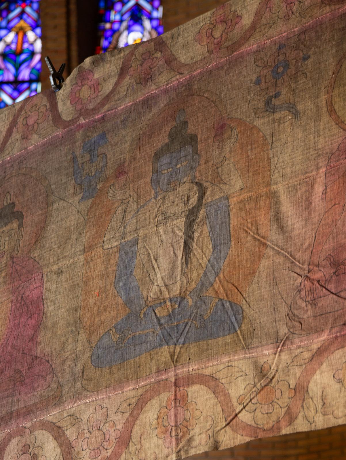 19th century Antique temple cloth with 7 Buddhas from Tibet - OriginalBuddhas For Sale 6