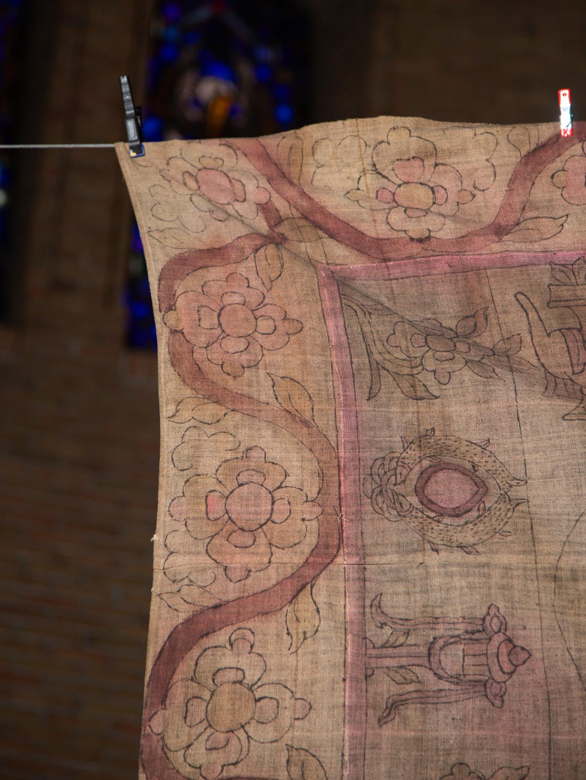 19th century Antique temple cloth with 7 Buddhas from Tibet - OriginalBuddhas For Sale 11