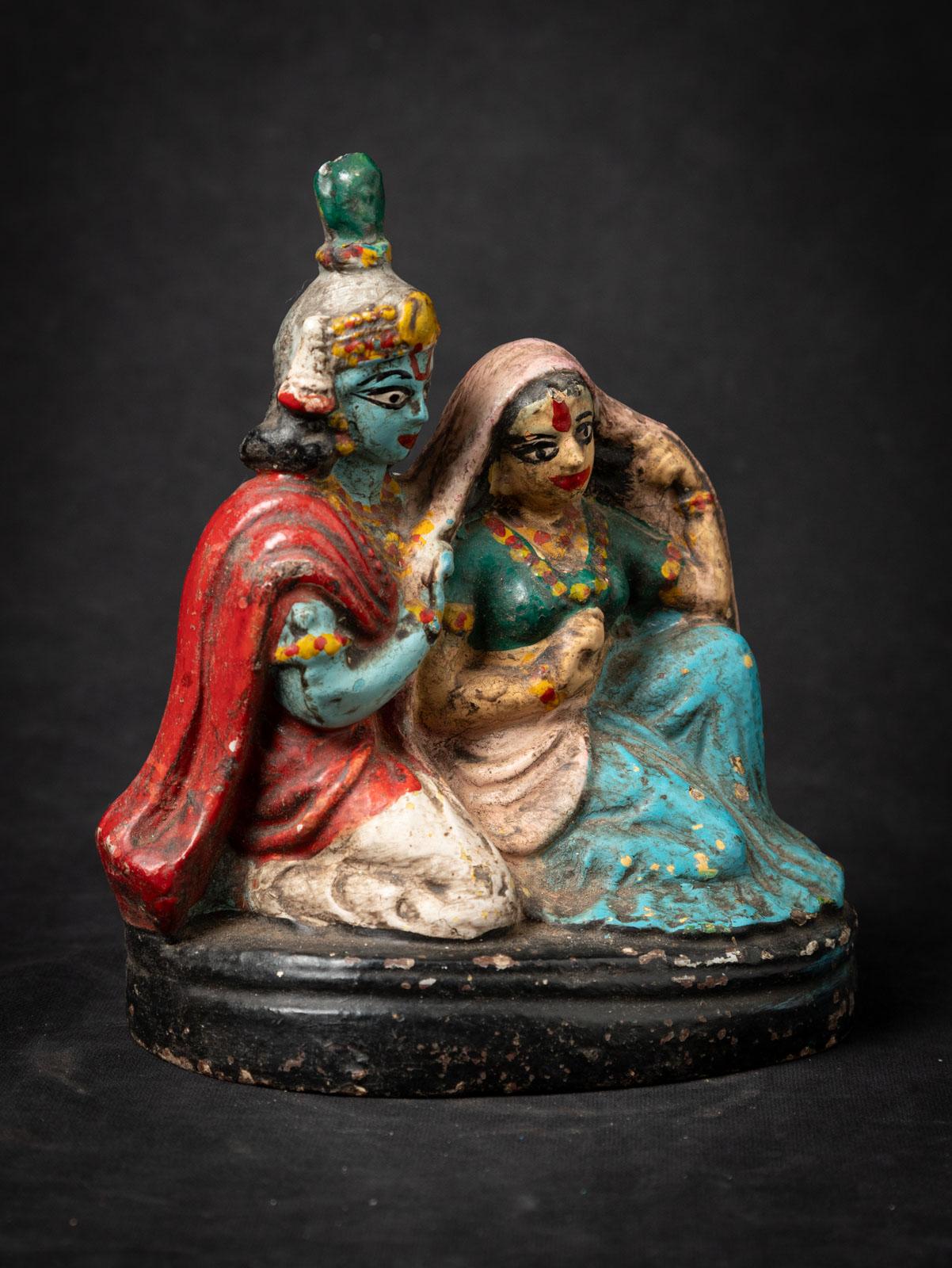 Statua antica in terracotta di Radha e Krishna del XIX secolo proveniente dall'India 1