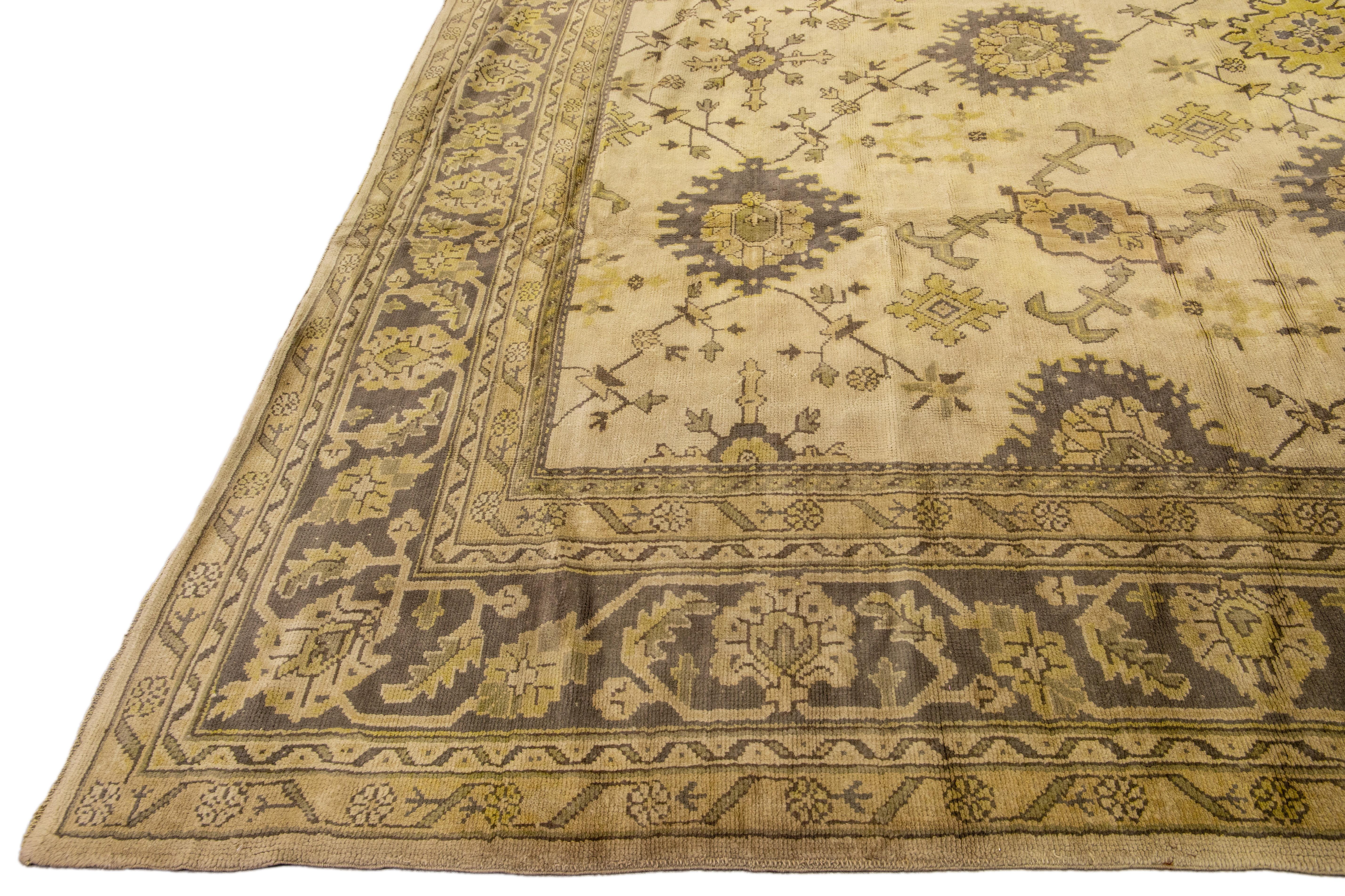 19th-Century Antique Turkish Oushak Beige Floral Wool Rug In Excellent Condition For Sale In Norwalk, CT