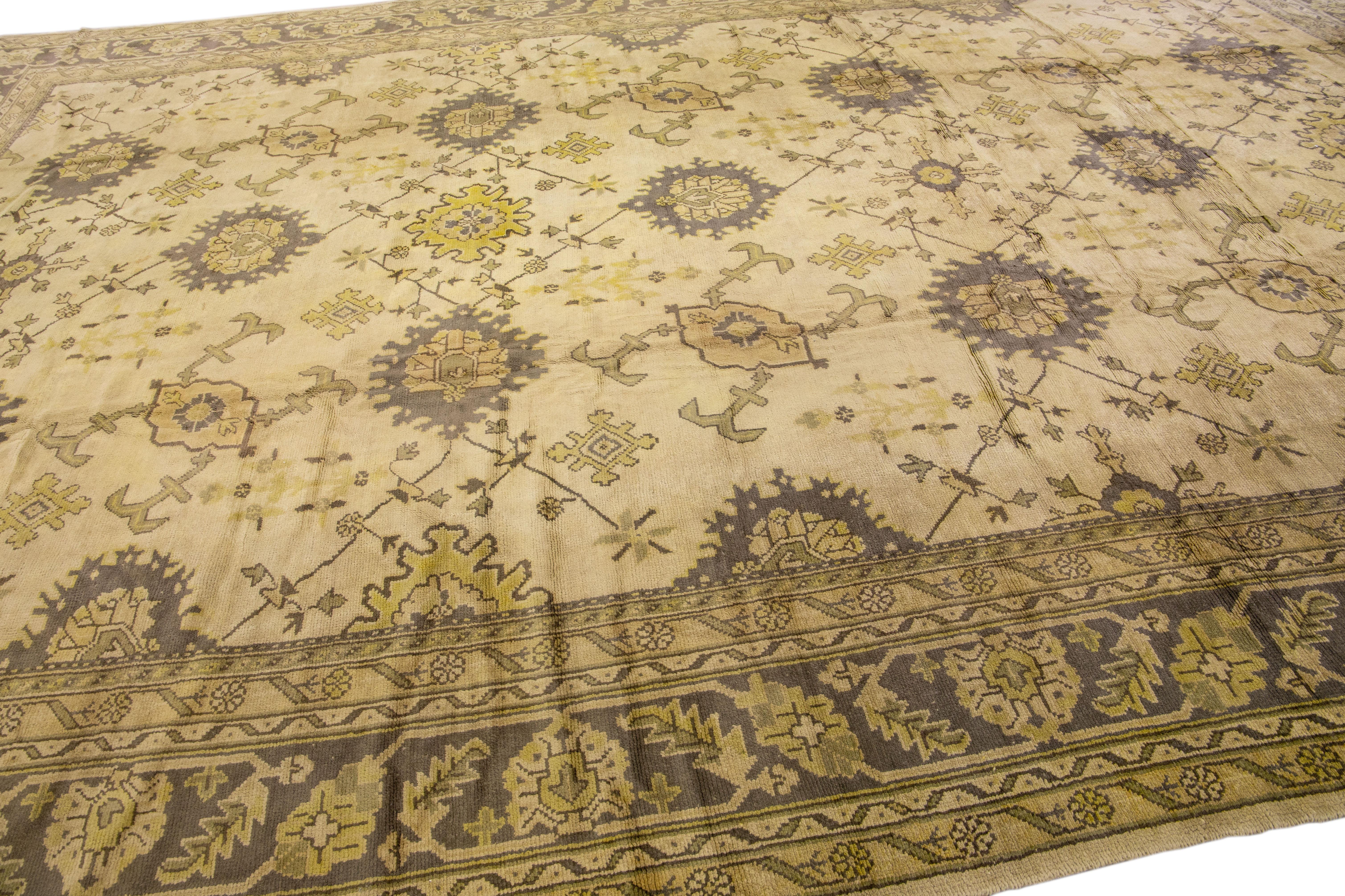 19th-Century Antique Turkish Oushak Beige Floral Wool Rug For Sale 2