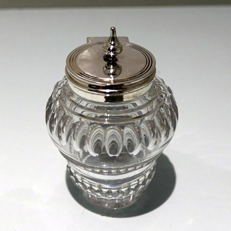 19th Century Antique Victorian Silver Plated Novelty Inkstand, circa 1870 For Sale 4