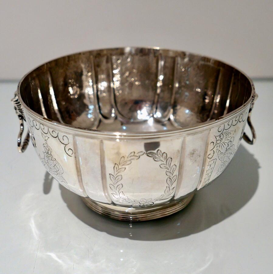 19th Century Antique Victorian Sterling Silver Monteith Bowl Lon 1899 D &J Welby In Excellent Condition For Sale In 53-64 Chancery Lane, London