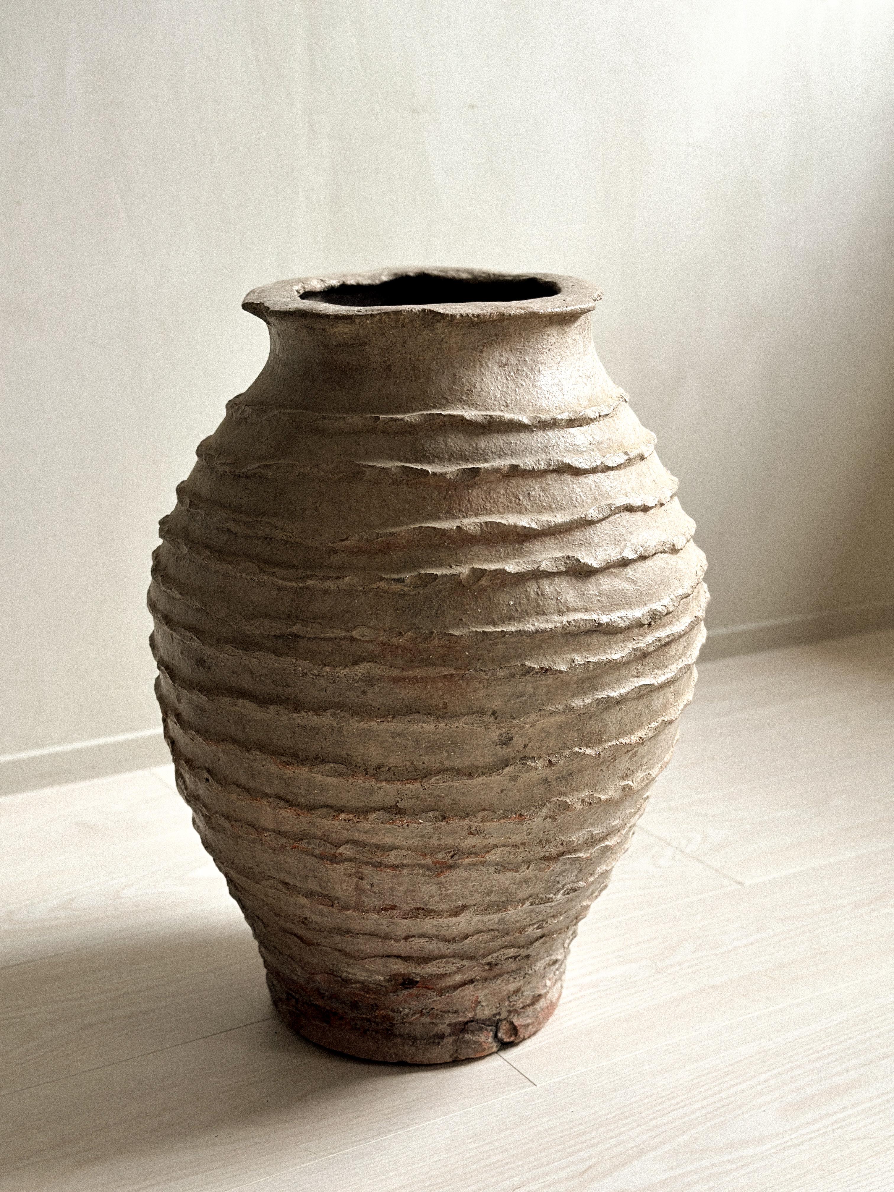 19th Century Antique Wabi Sabi Pot, 23.62 in, Spain c. late 1800s 2