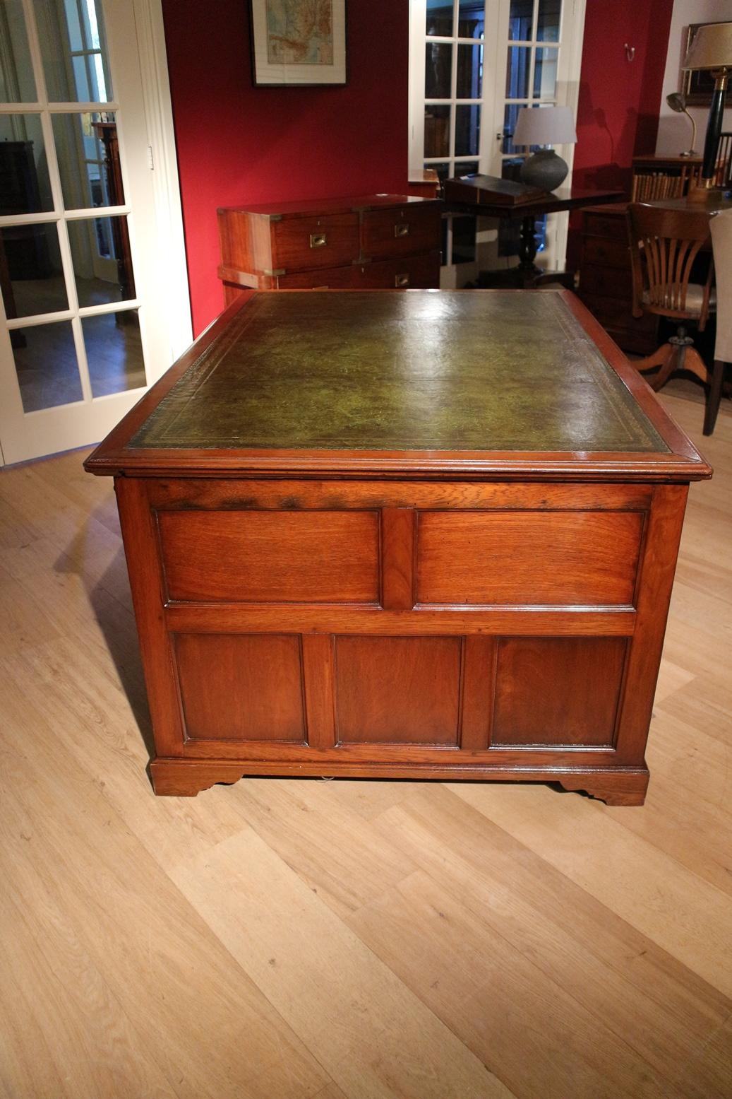 Mid-19th Century 19th Century Antique Walnut Desk