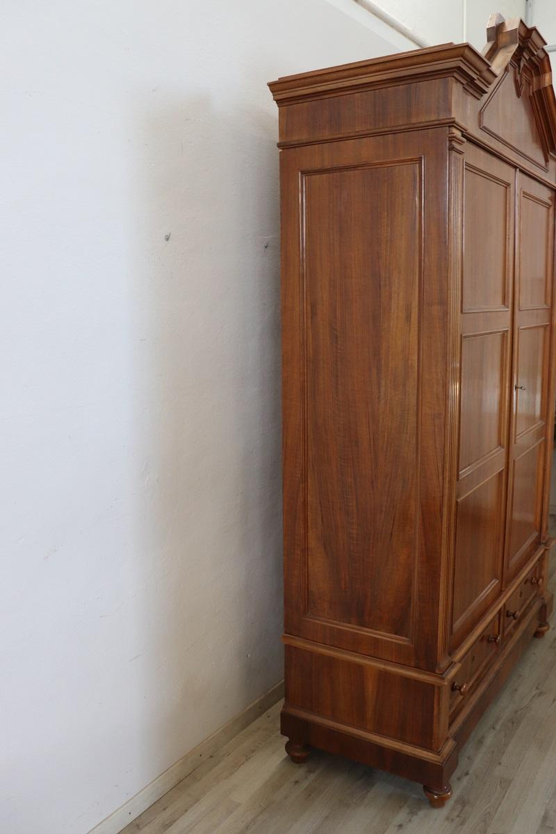 Late 19th Century 19th Century Antique Wardrobe in Walnut Veneer For Sale