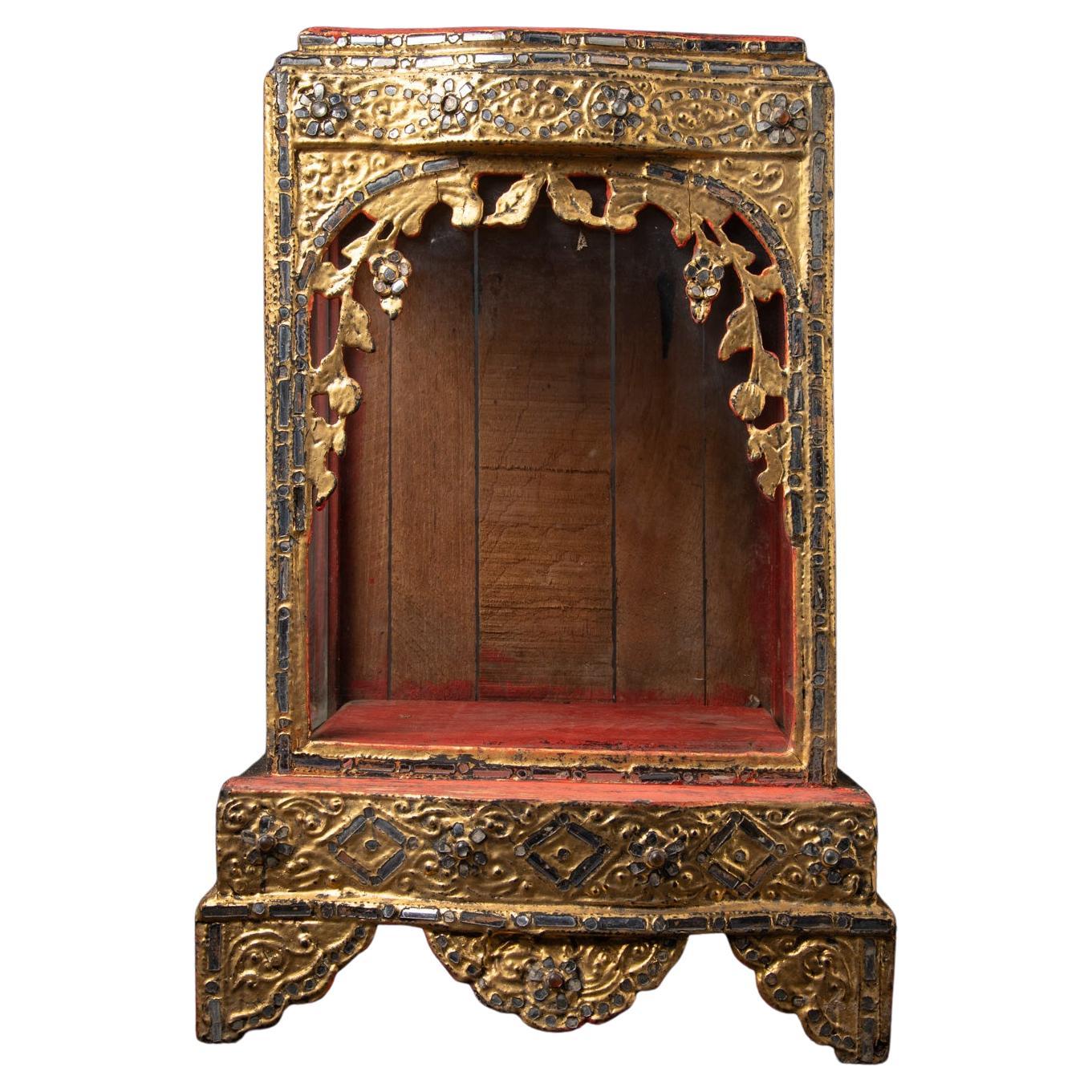 19th century Antique wooden Buddha temple - Original Buddhas