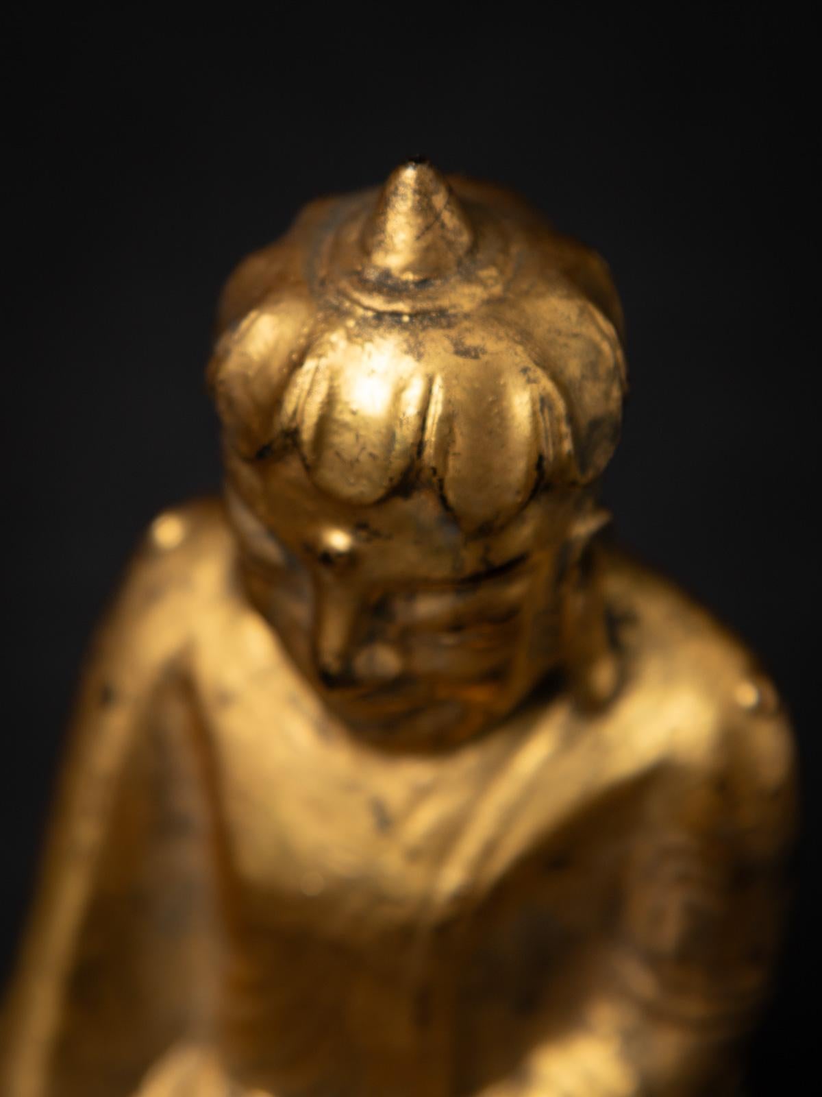 19th century Antique wooden Burmese Buddha statue from Burma For Sale 5