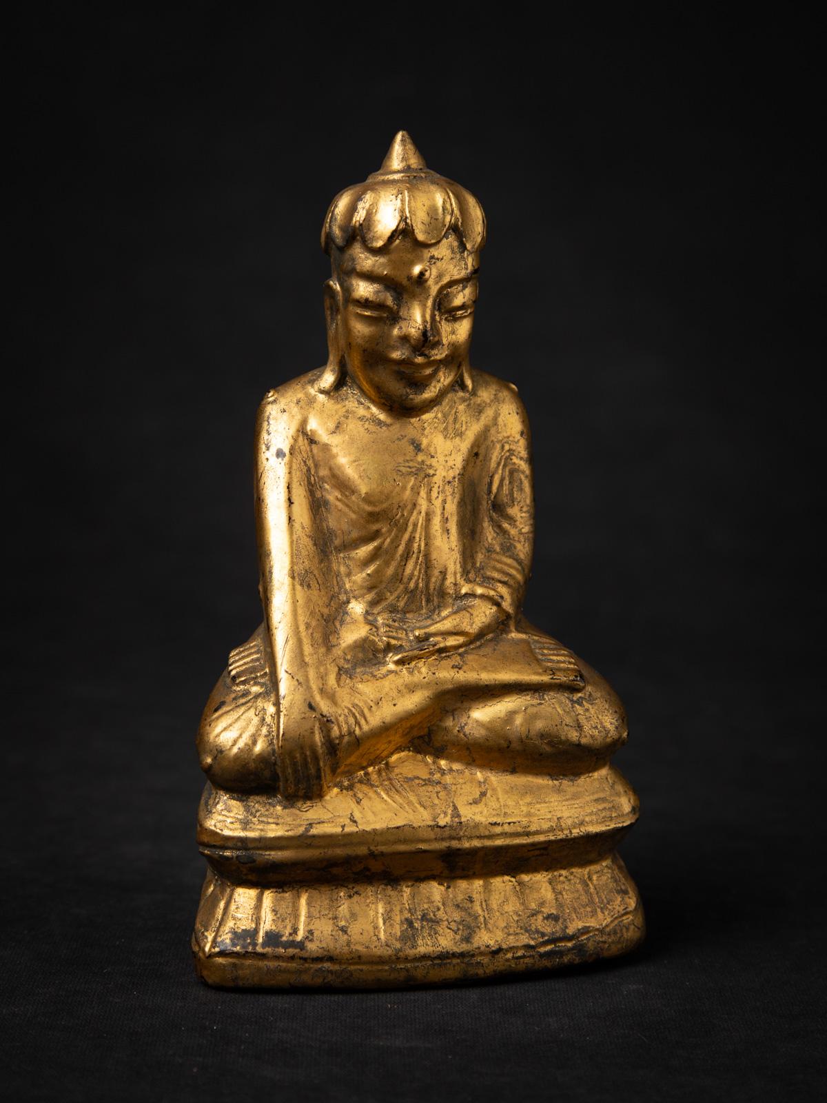 Thai 19th century Antique wooden Burmese Buddha statue from Burma For Sale