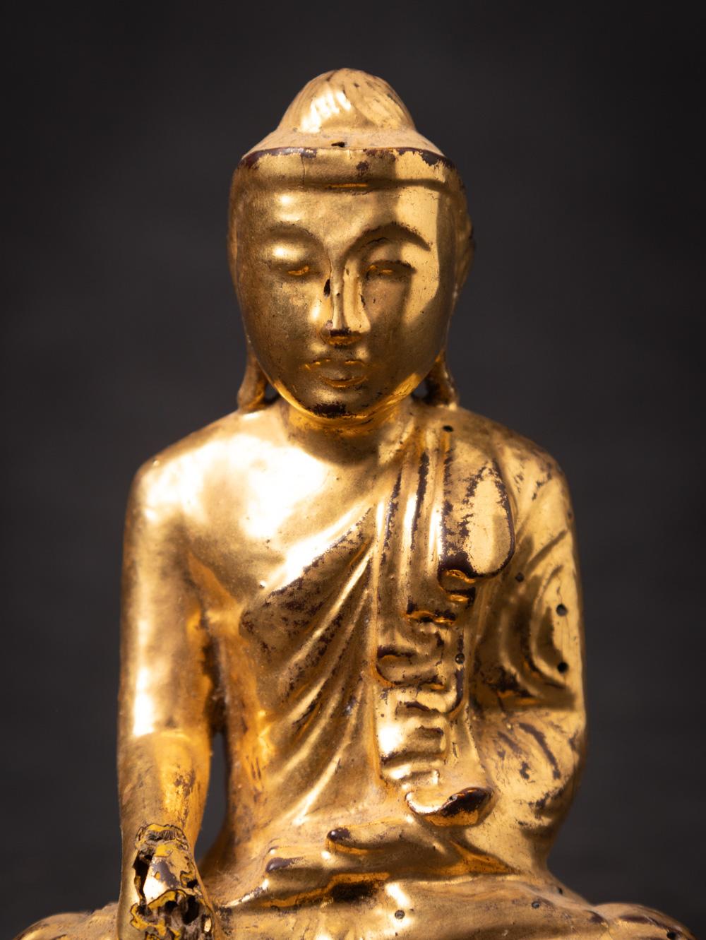 19th century Antique wooden Burmese Buddha statue from Burma 2