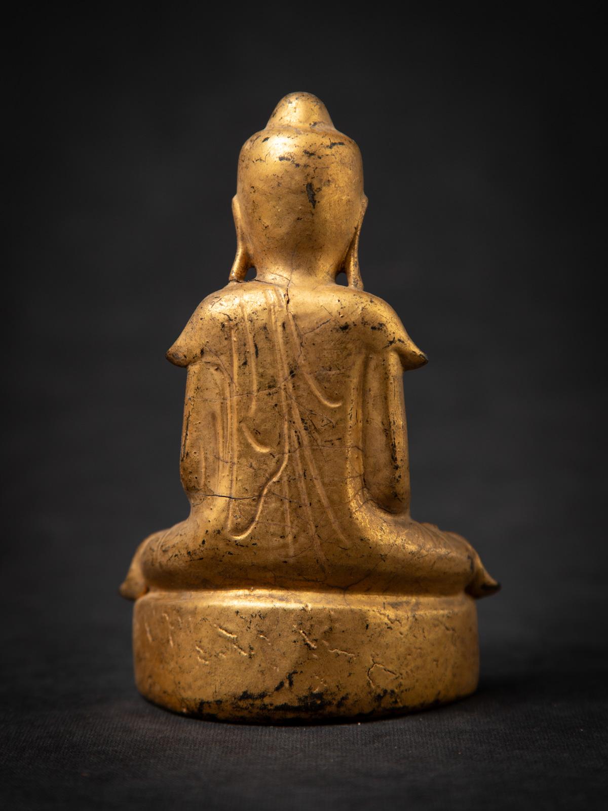 Siglo XIX Antigua estatua de Buda birmano de madera procedente de Birmania en venta 3