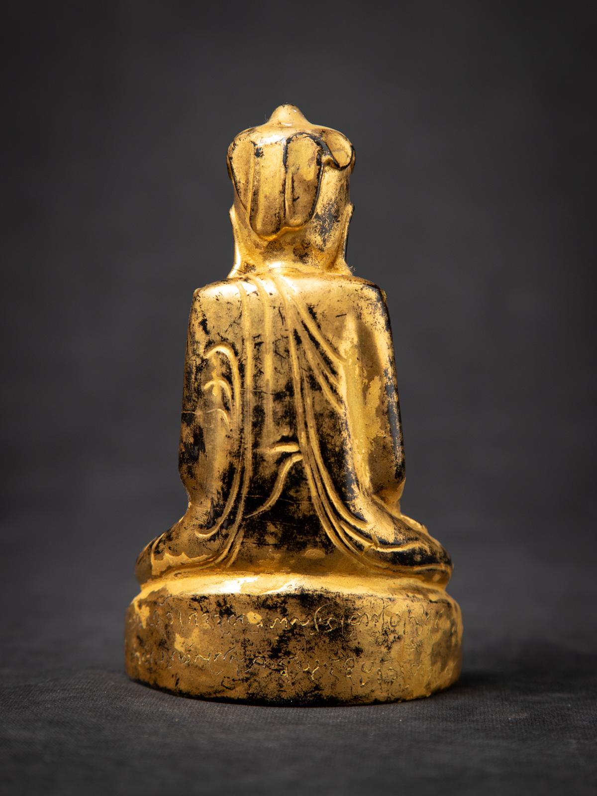 19th century Antique wooden Burmese Buddha statue from Burma For Sale 4