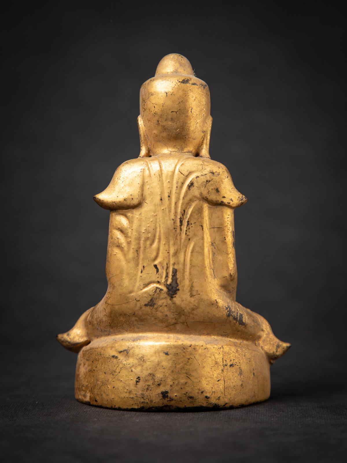 19th Century 19th century Antique wooden Burmese Buddha statue in Bhumisparsha Mudra For Sale