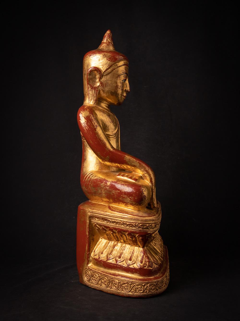 Wood 19th century antique wooden Burmese Buddha statue in Bhumisparsha Mudra For Sale