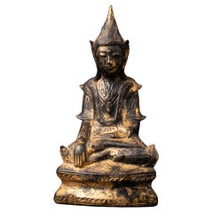19th Century Antique Wooden Burmese Buddha Statue in Shan
Tai Yai
Style 19th Century Antique Wooden Burmese Buddha Statue in Shan
Tai Yai
Style