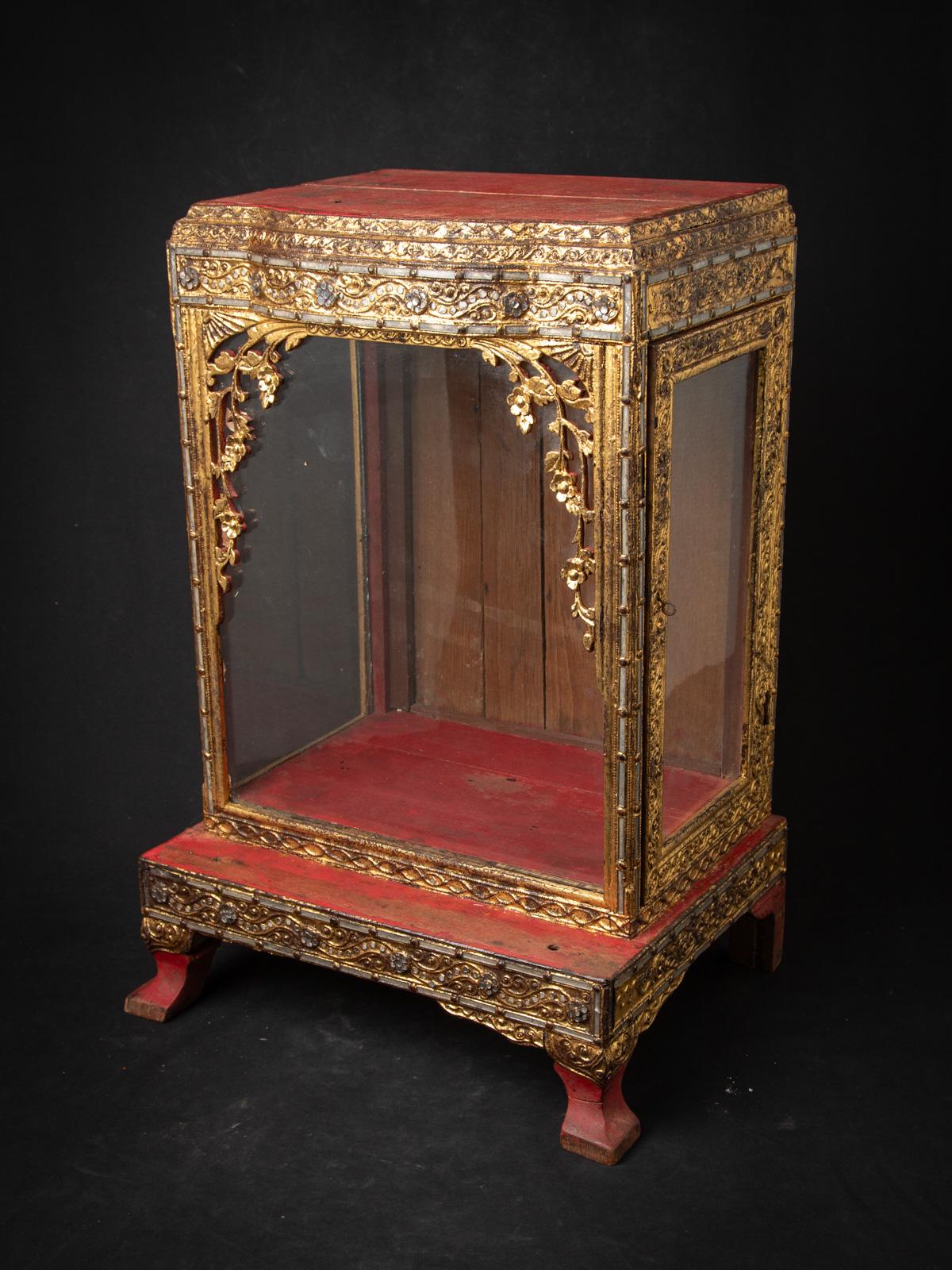 19th century Antique wooden Burmese Buddha temple - Original Buddhas For Sale 13