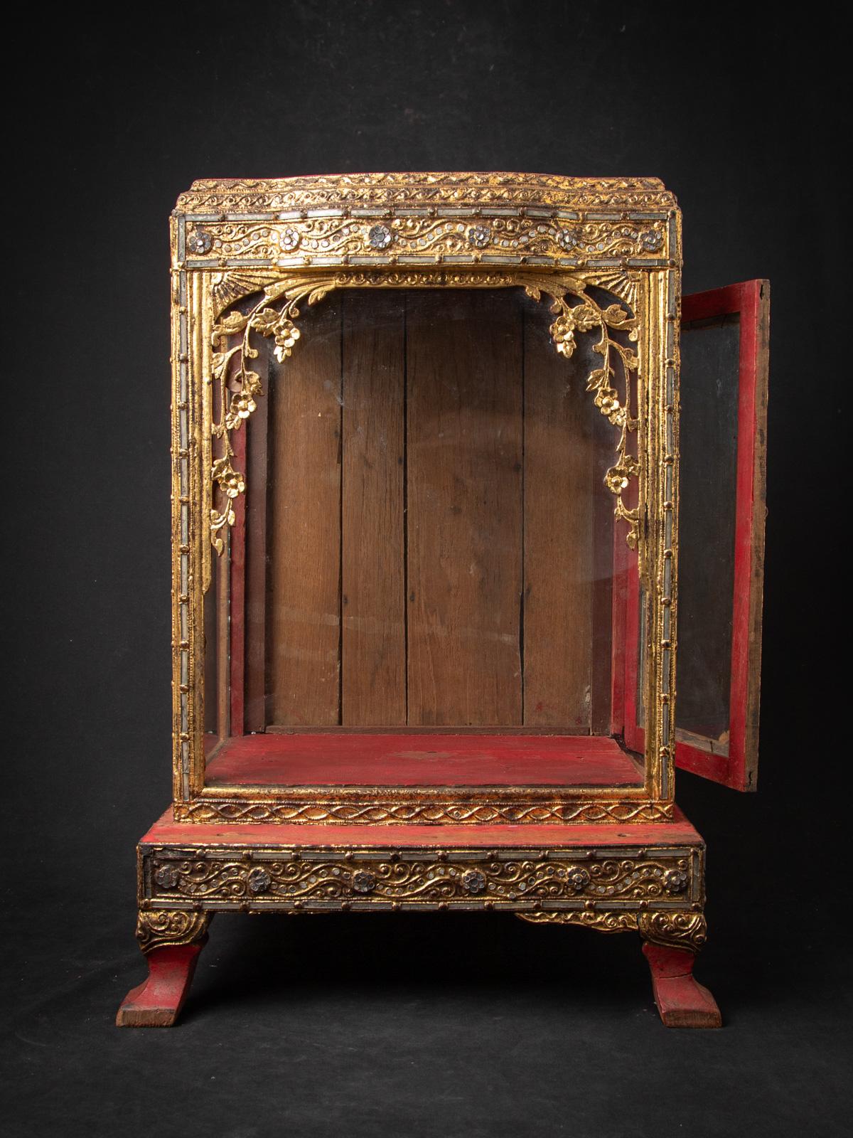 19th century Antique wooden Burmese Buddha temple - Original Buddhas For Sale 14