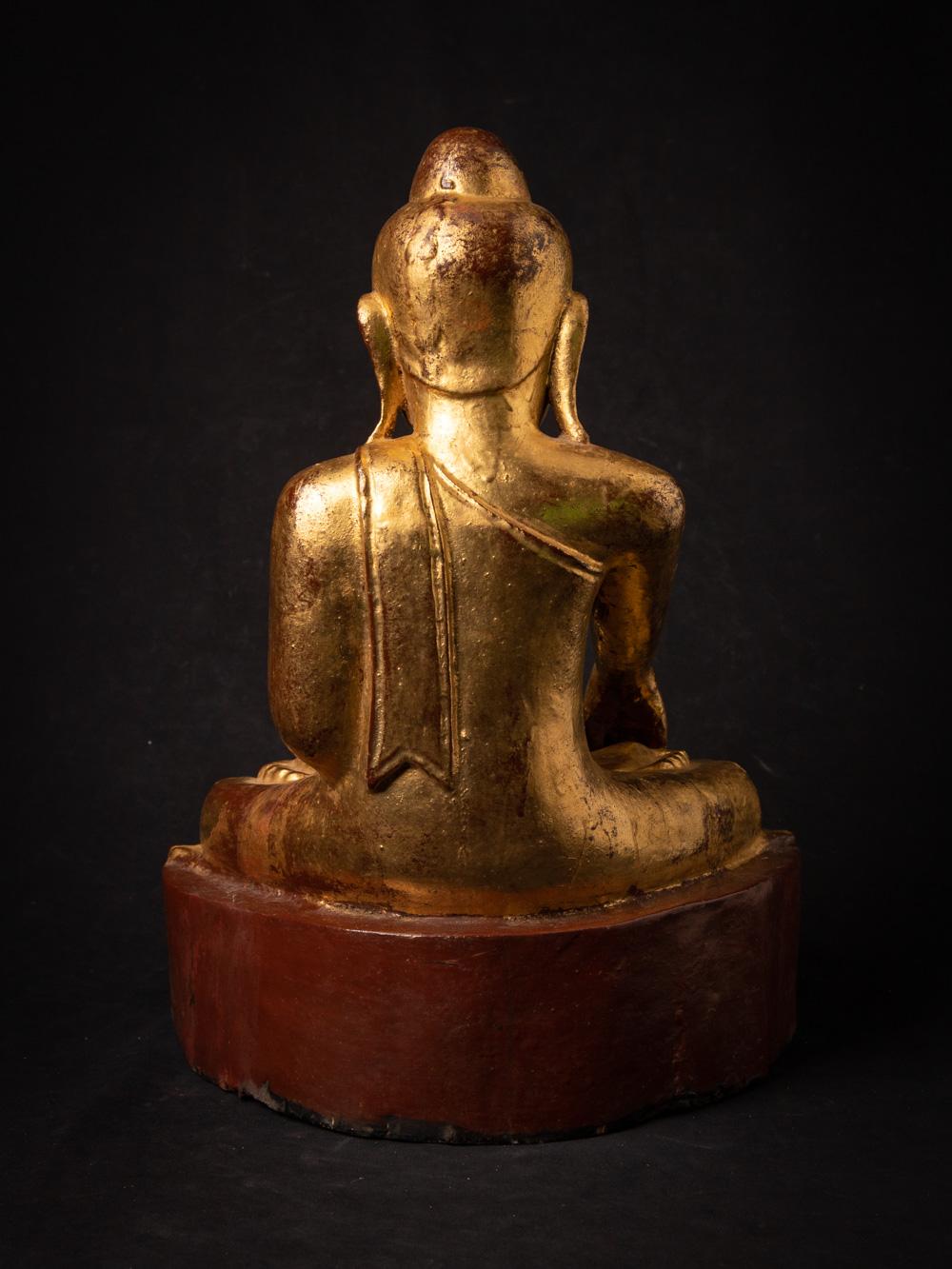 19th Century 19th century antique wooden Burmese Lotus Buddha in Bhumisparsha Mudra For Sale