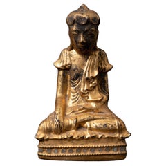 19th century Antique wooden Burmese Lotus Buddha in Bhumisparsha mudra