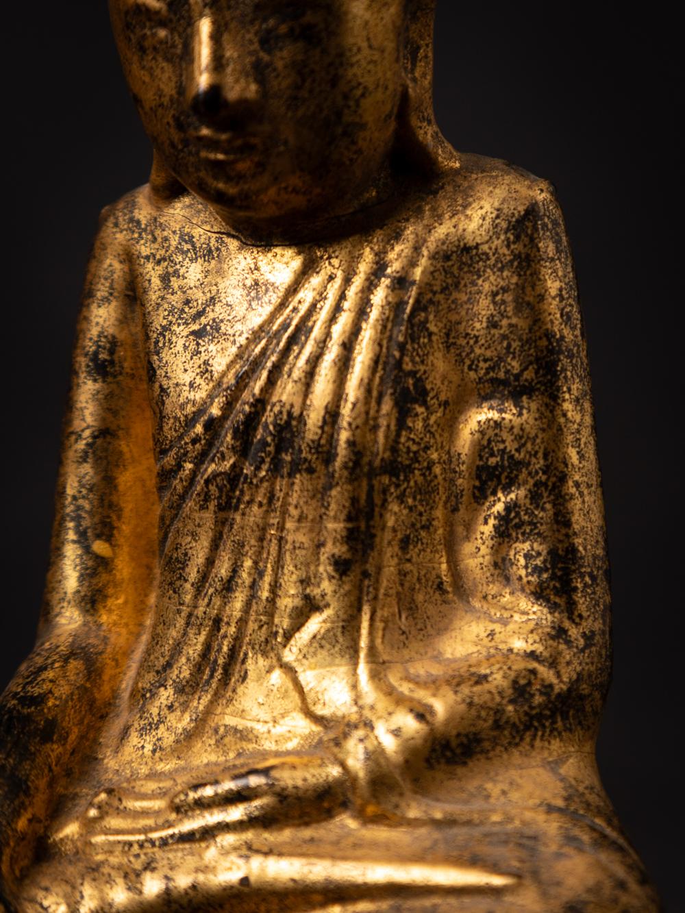 19th century Antique wooden Burmese Lotus Buddha statue in Bhumisparsha Mudra For Sale 10