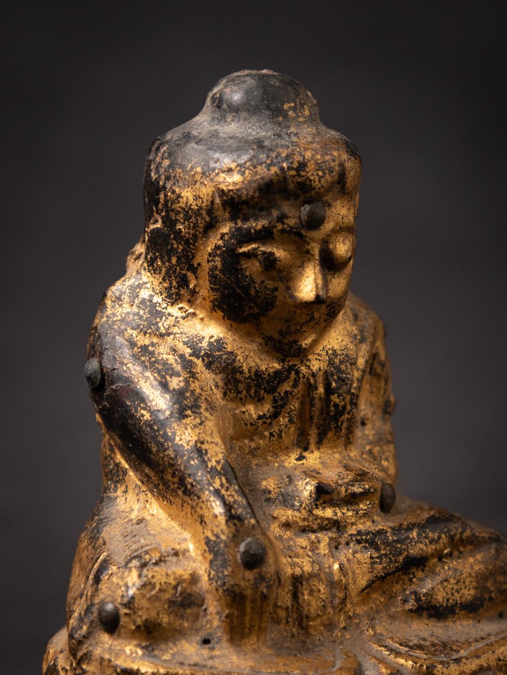 19th Century 19th century Antique wooden Burmese Lotus Buddha statue in Bhumisparsha Mudra For Sale