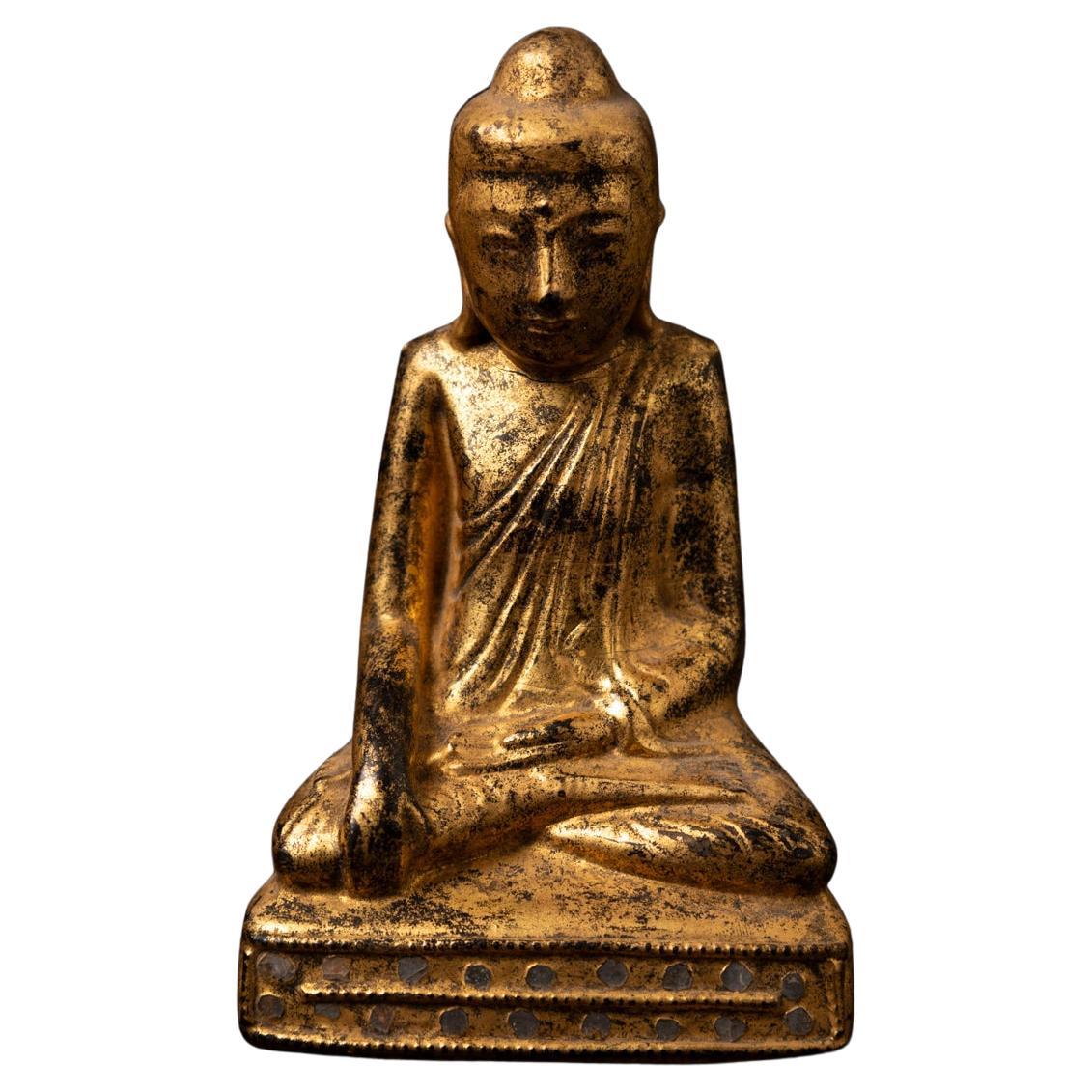 Antike burmesische Lotus-Buddha-Statue aus Holz aus dem 19. Jahrhundert in Bhumisparsha Mudra
