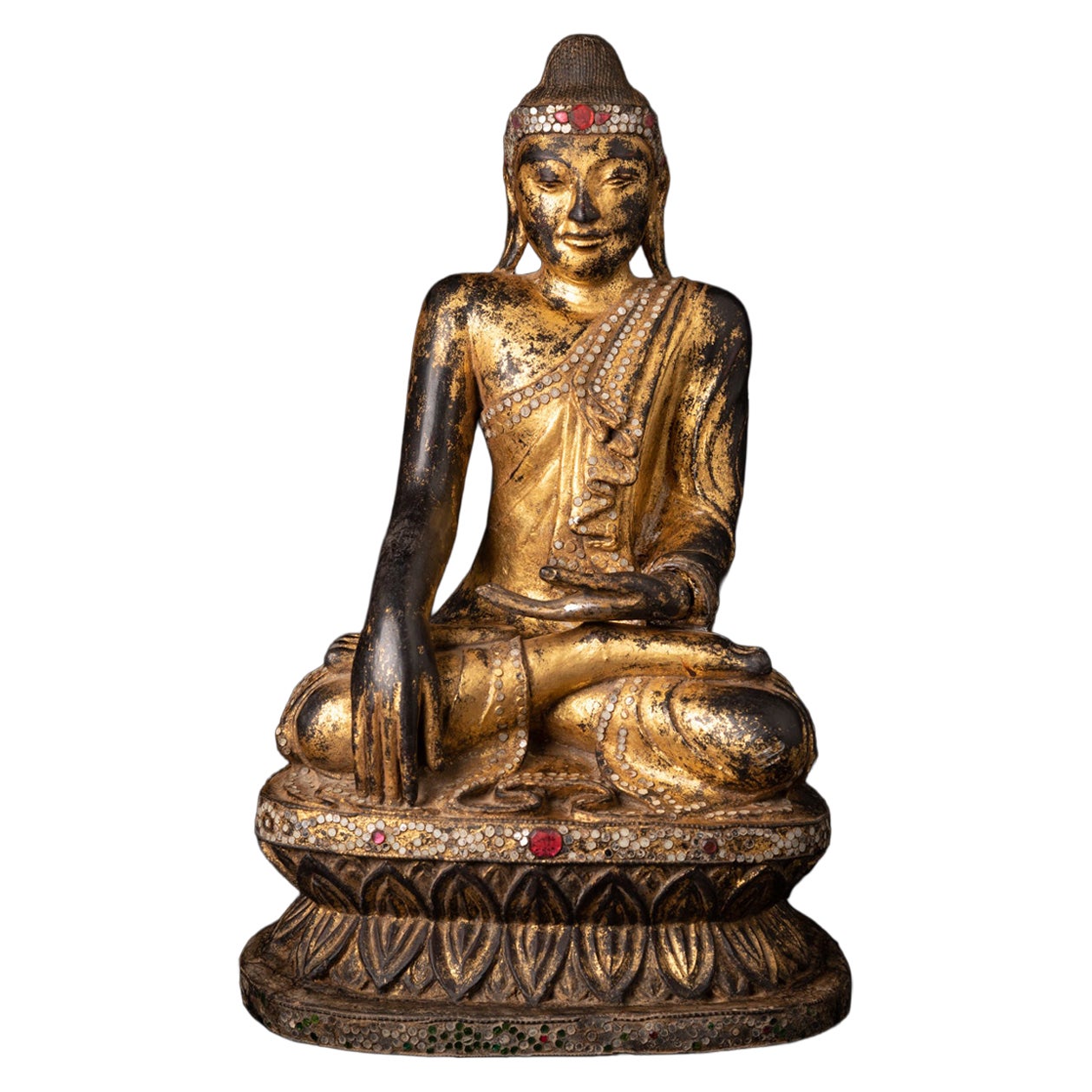 19th century Antique wooden Burmese Mandalay Buddha statue from Burma