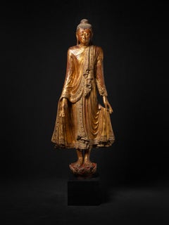 19th century Antique wooden Burmese Mandalay Buddha statue in Mandalay style