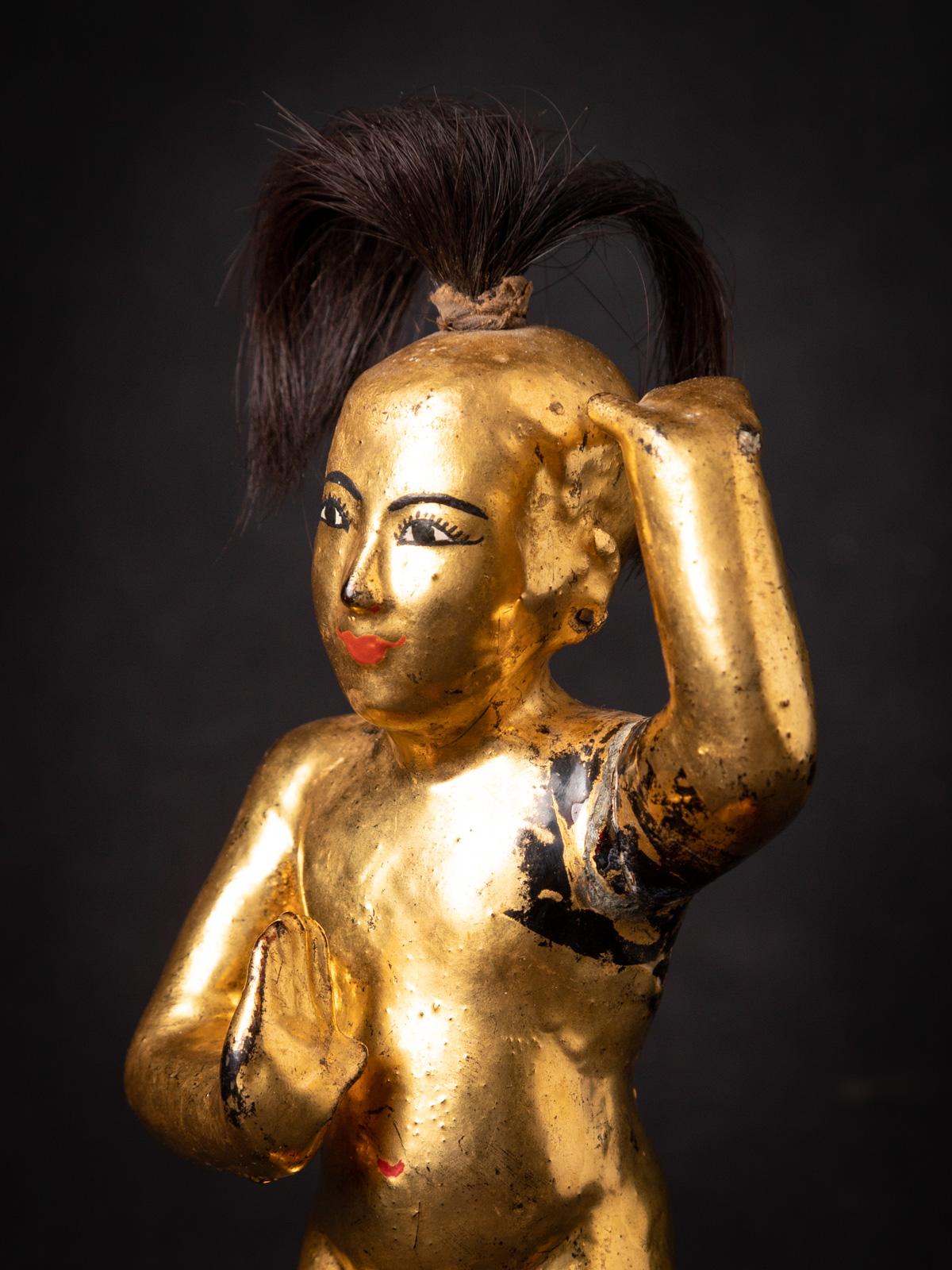 19ème siècle Statue antique en bois de Nat de Birmanie en vente 7