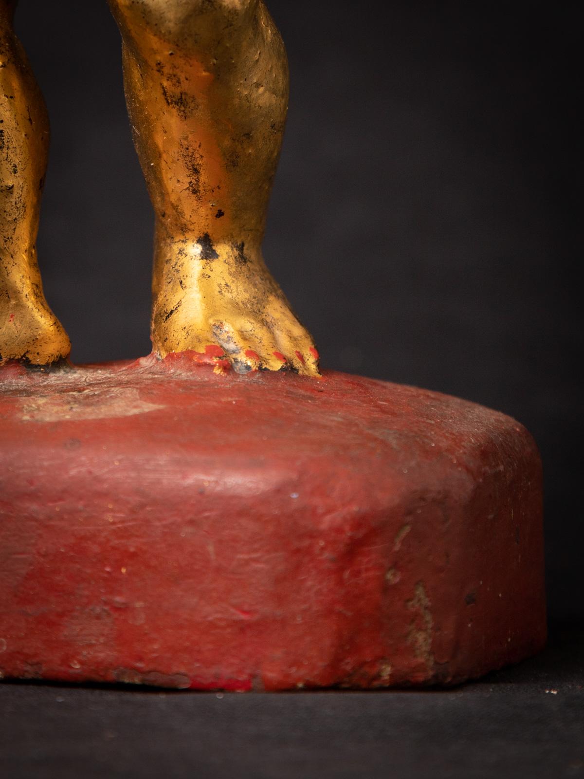 19ème siècle Statue antique en bois de Nat de Birmanie en vente 15