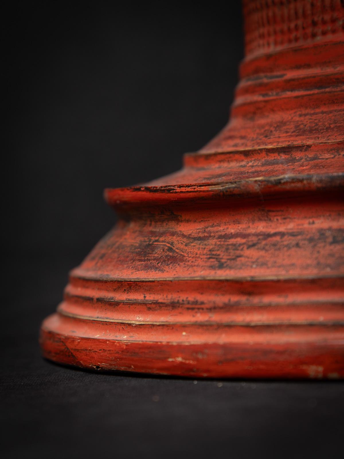 19th century Antique wooden Burmese offering vessel from Burma For Sale 8