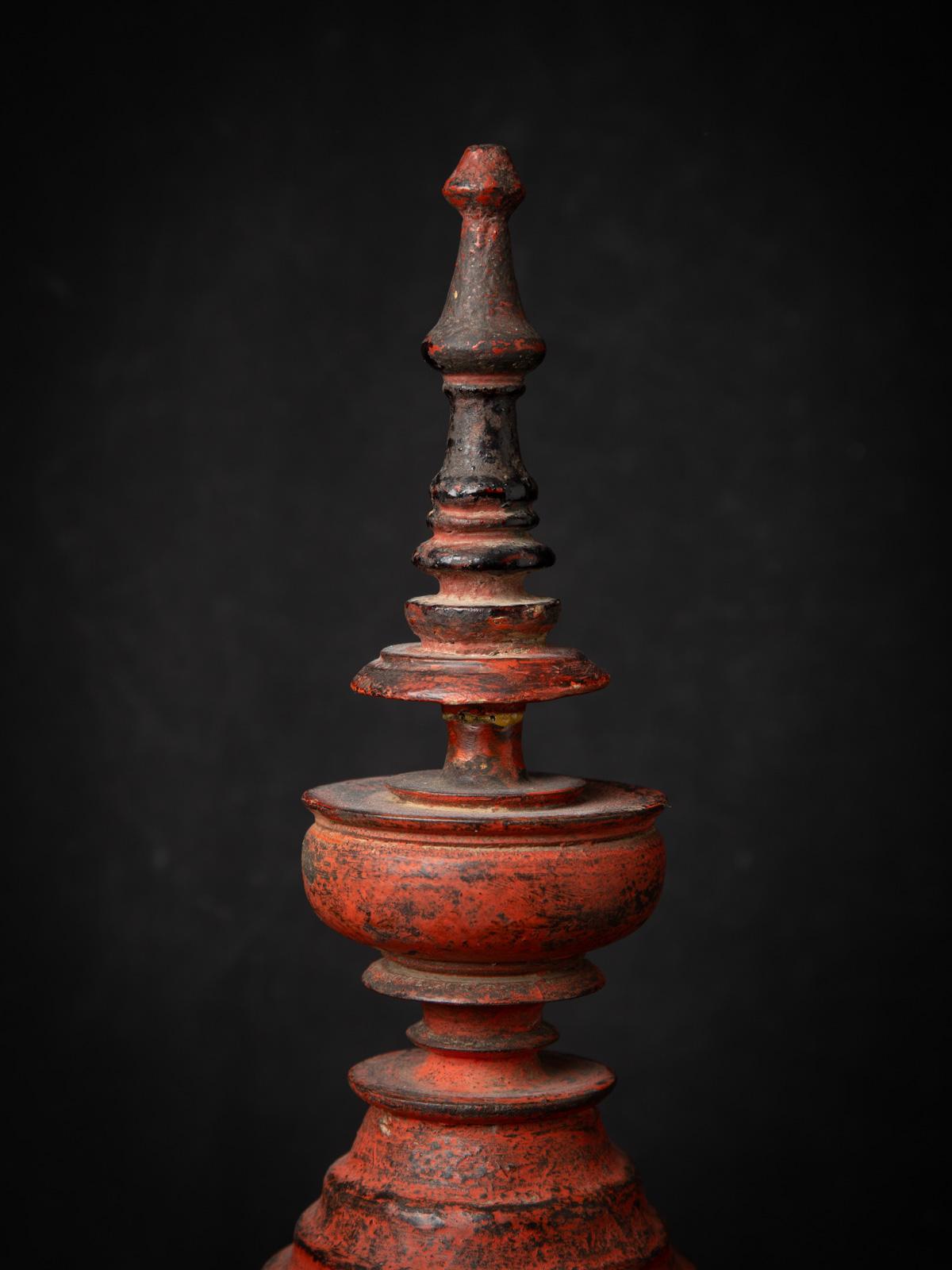 19th century Antique wooden Burmese offering vessel from Burma For Sale 3