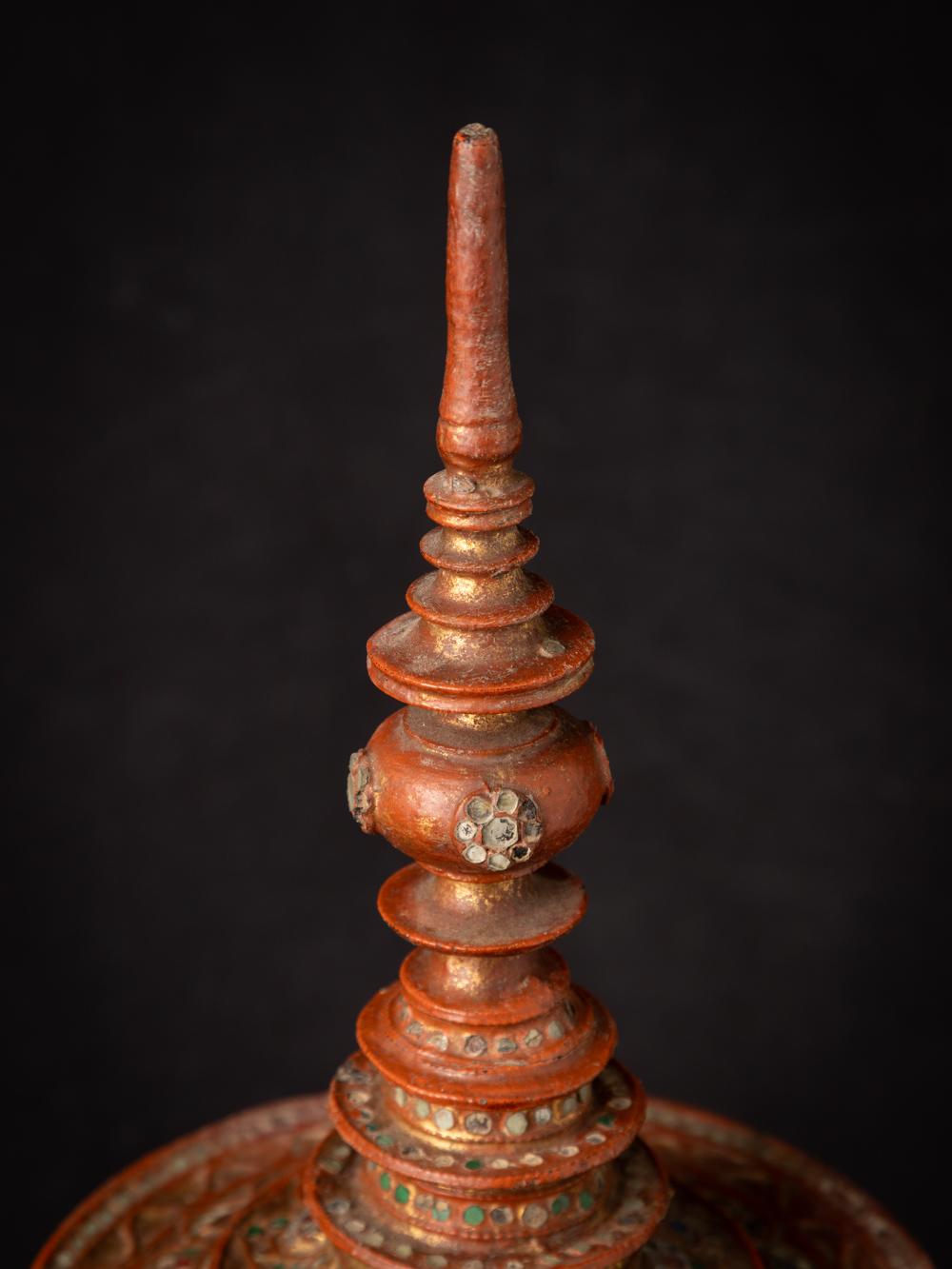 19th century Antique wooden Burmese offering vessel from Burma For Sale 4